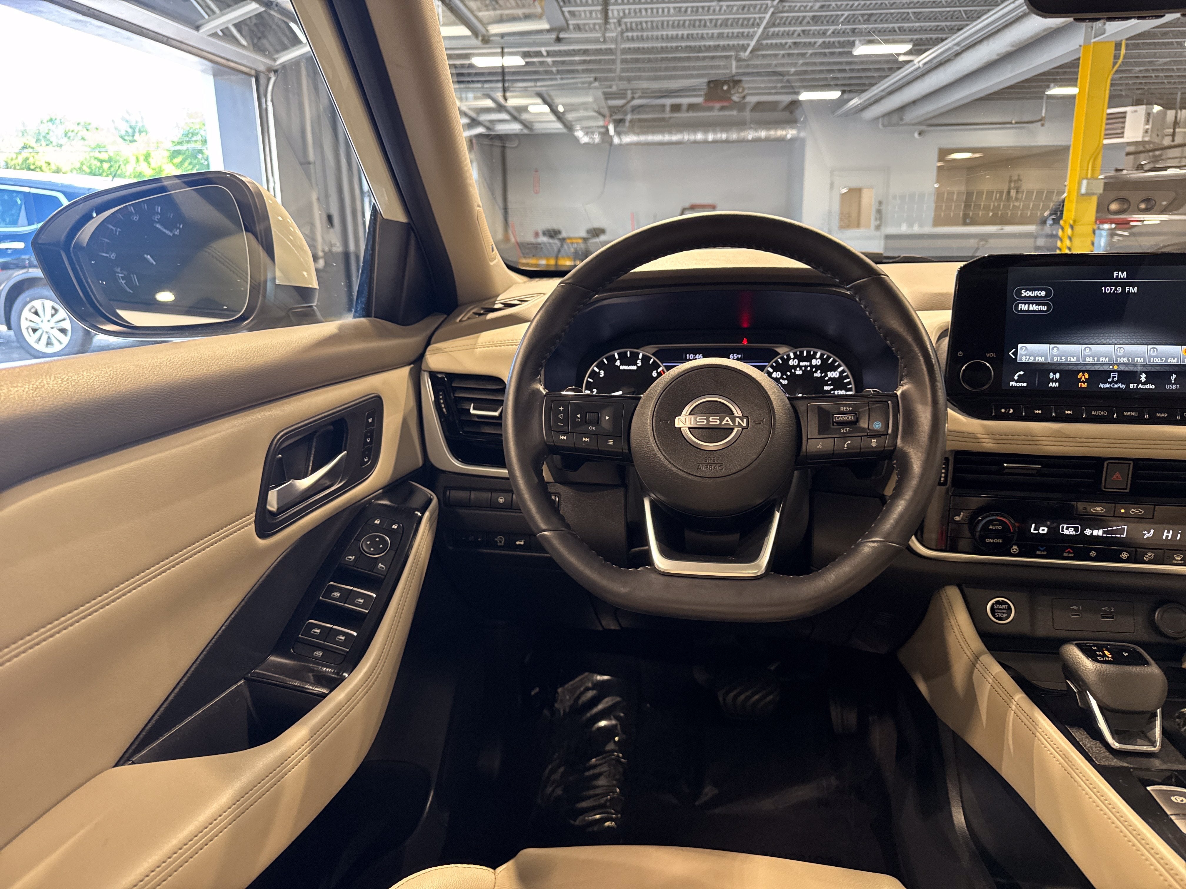 2023 Nissan Rogue SL W/Premium Package