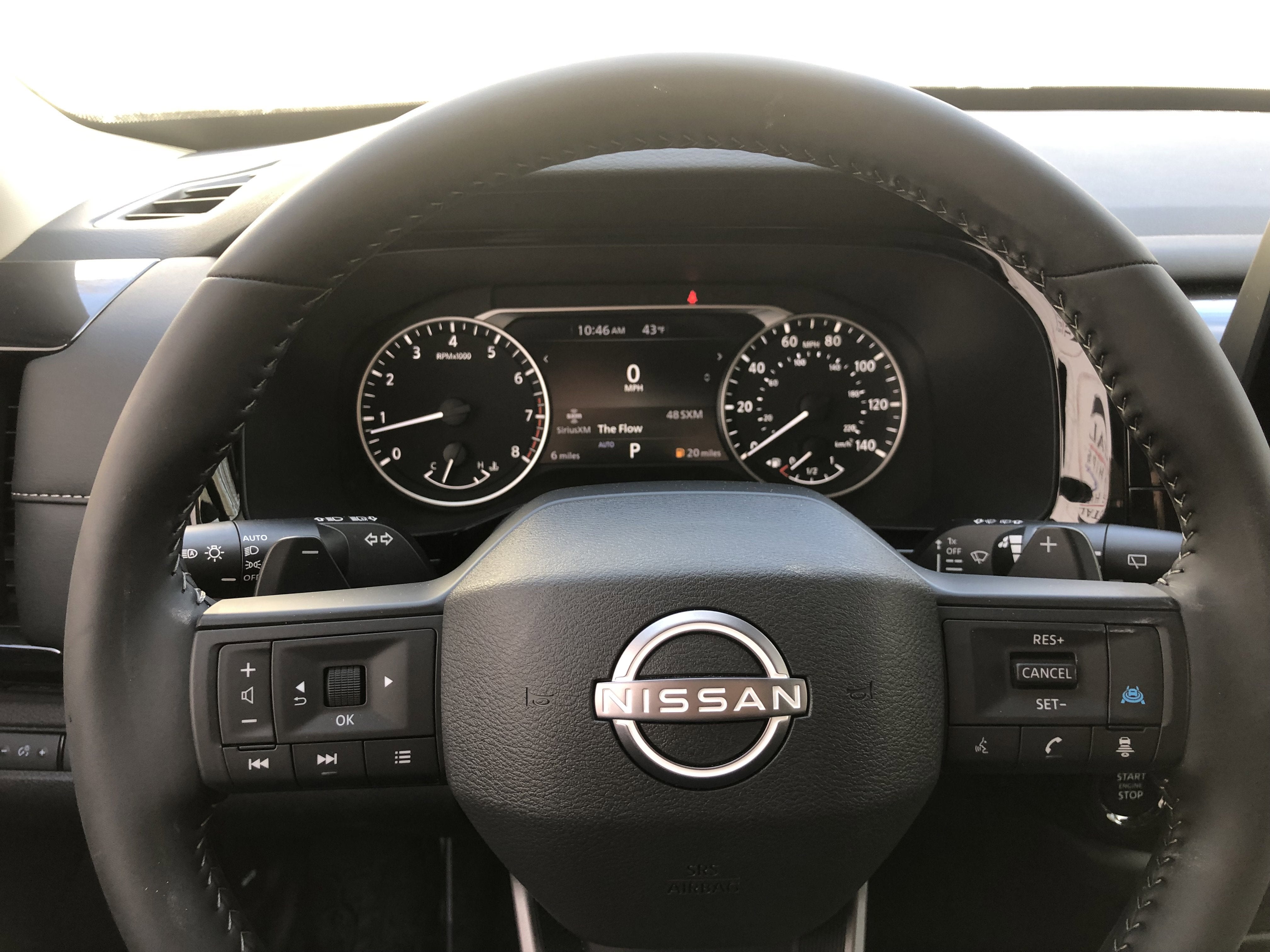 2026 Nissan Pathfinder SV