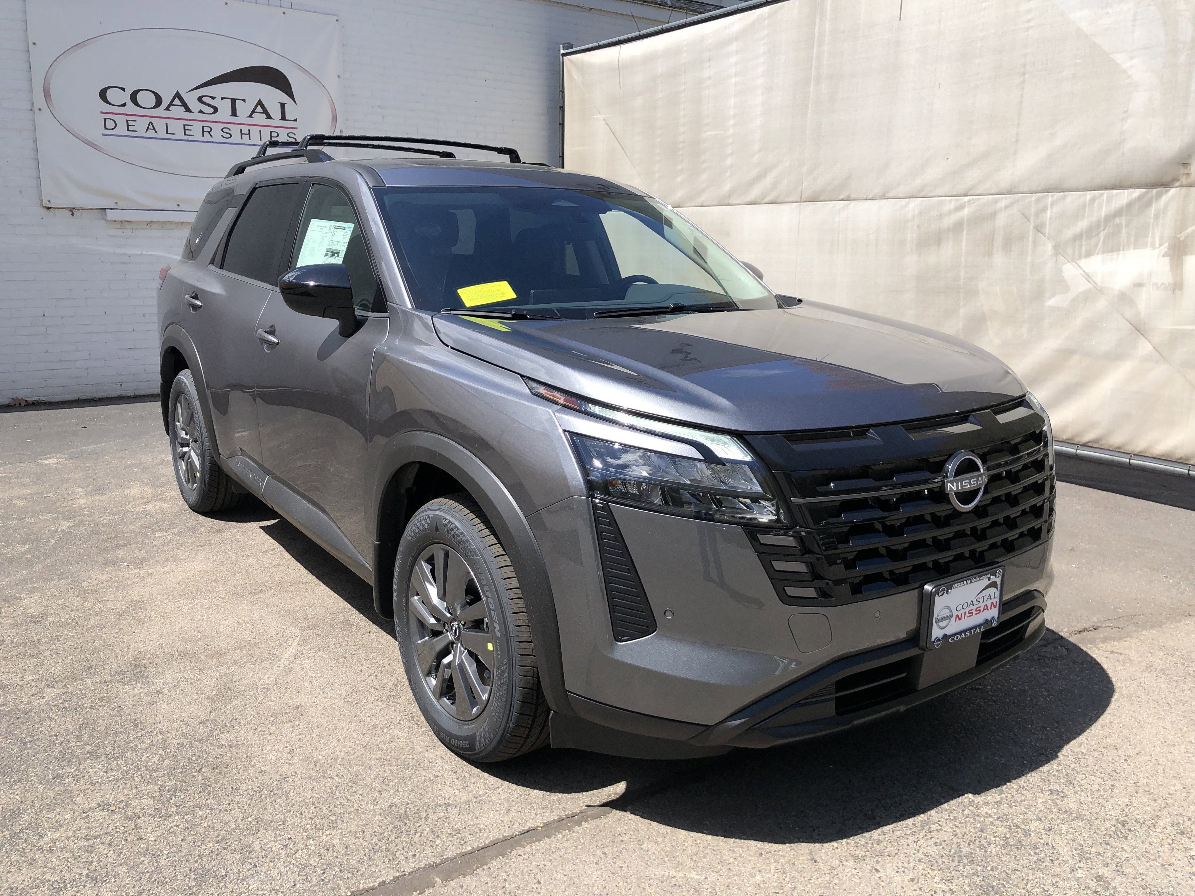 2026 Nissan Pathfinder SV