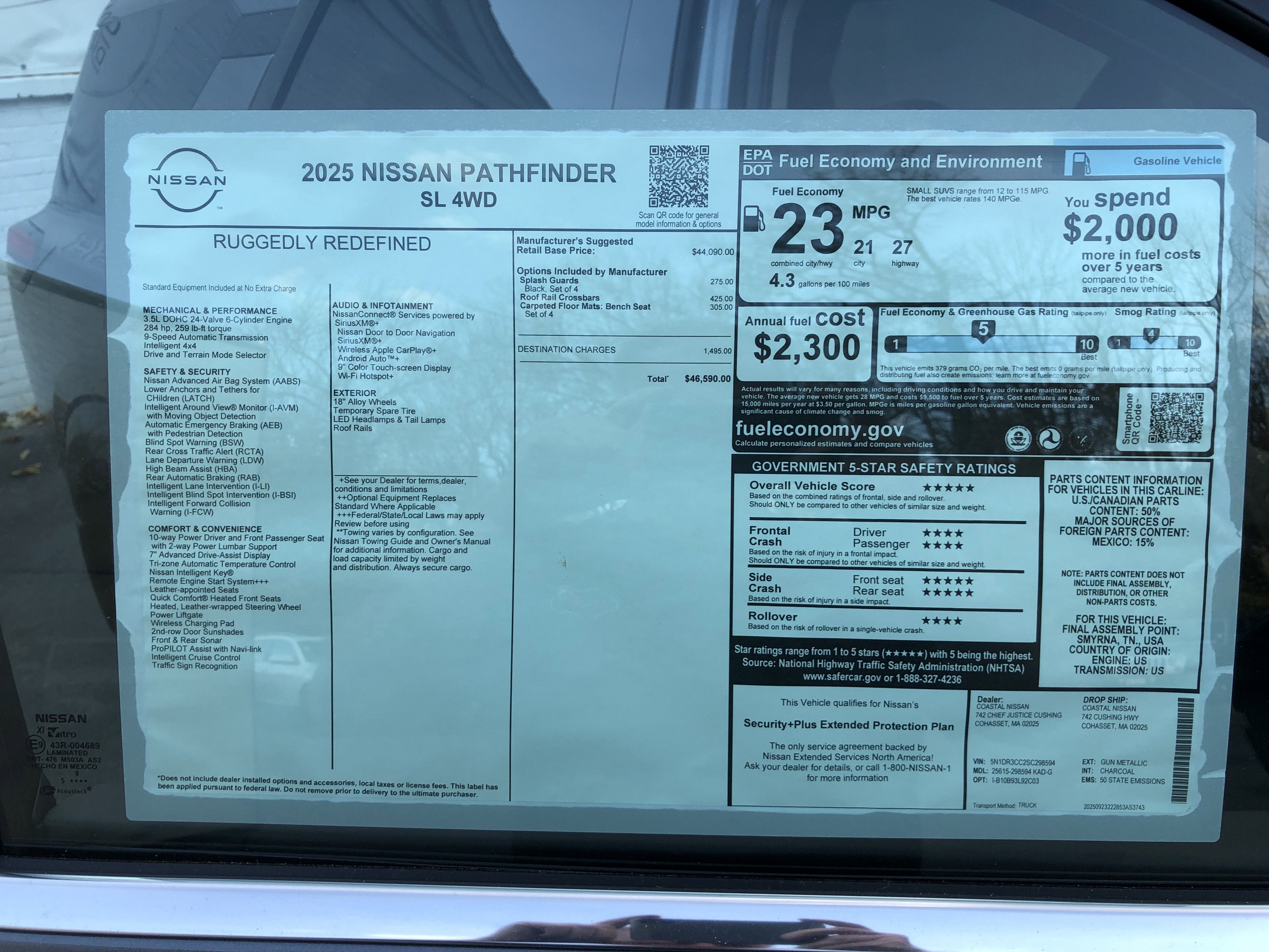 2025 Nissan Pathfinder SL