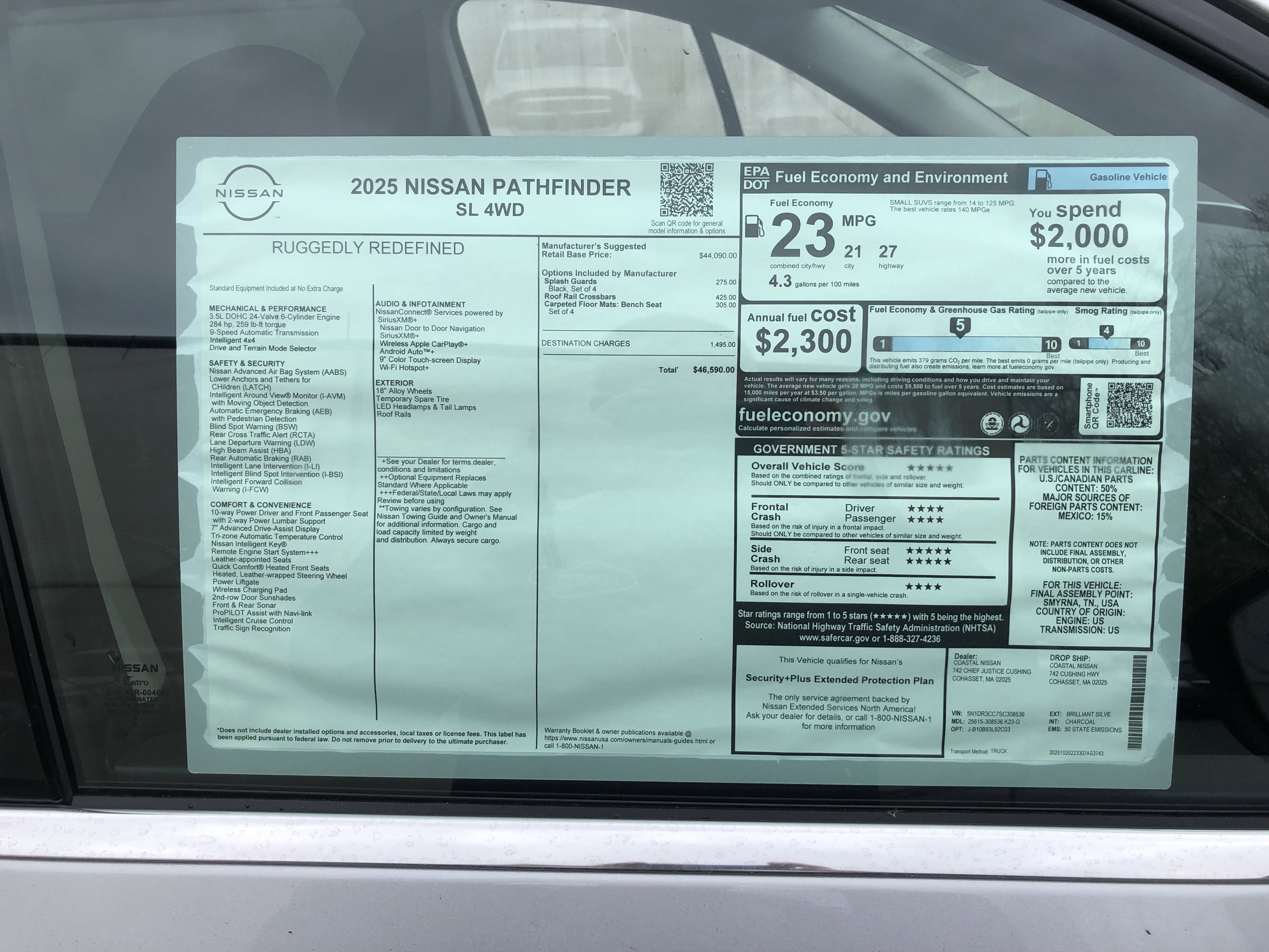 2025 Nissan Pathfinder SL