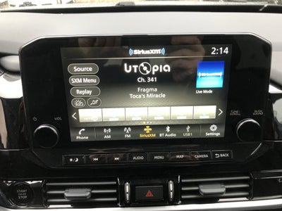 2025 Nissan Pathfinder SL