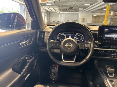 2024 Nissan Pathfinder SL W/Premium & Black Appearance Package