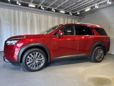 2024 Nissan Pathfinder SL W/Premium & Black Appearance Package