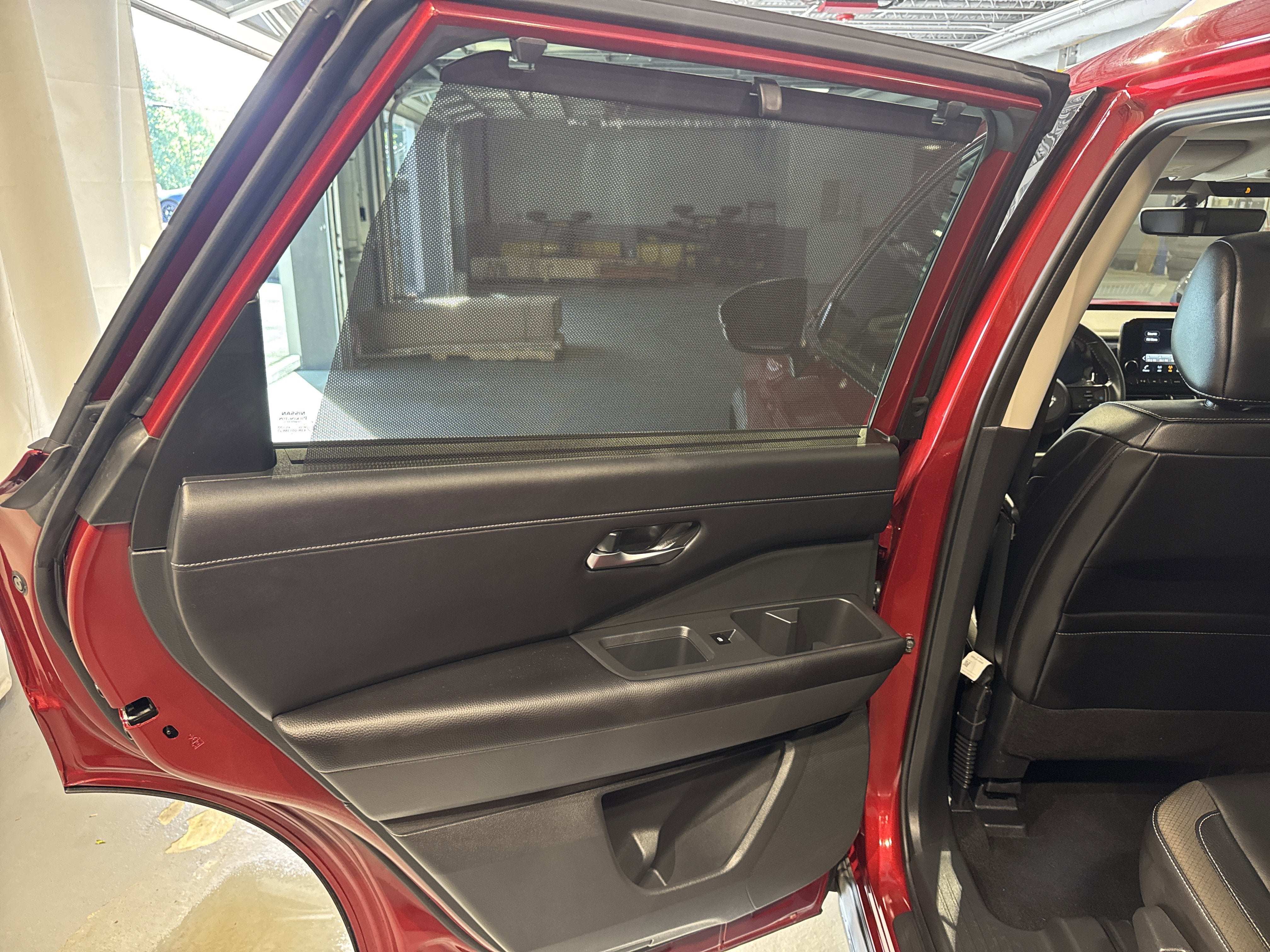 2024 Nissan Pathfinder SL W/Premium & Black Appearance Package