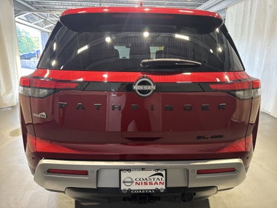 2024 Nissan Pathfinder SL W/Premium & Black Appearance Package