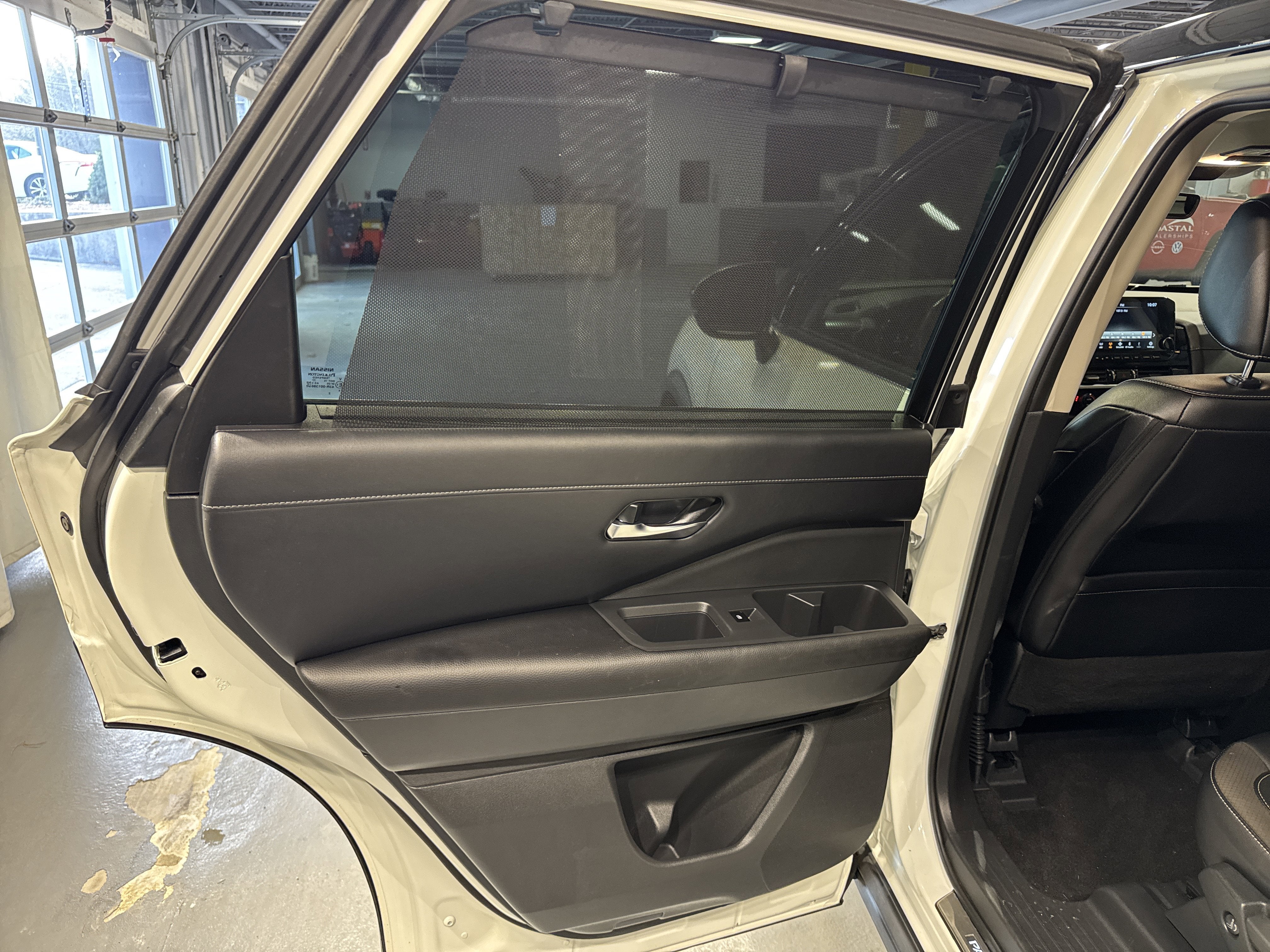 2023 Nissan Pathfinder SL W/Premium Package