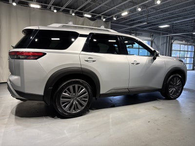 2023 Nissan Pathfinder SL W/Premium Package