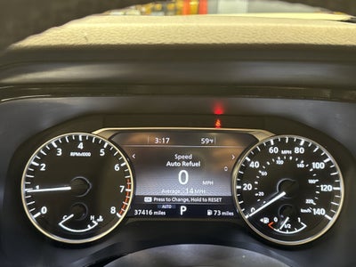 2023 Nissan Pathfinder SL W/Premium Package