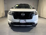 2023 Nissan Pathfinder SL W/Premium Package