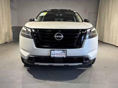 2023 Nissan Pathfinder SL W/Premium Package