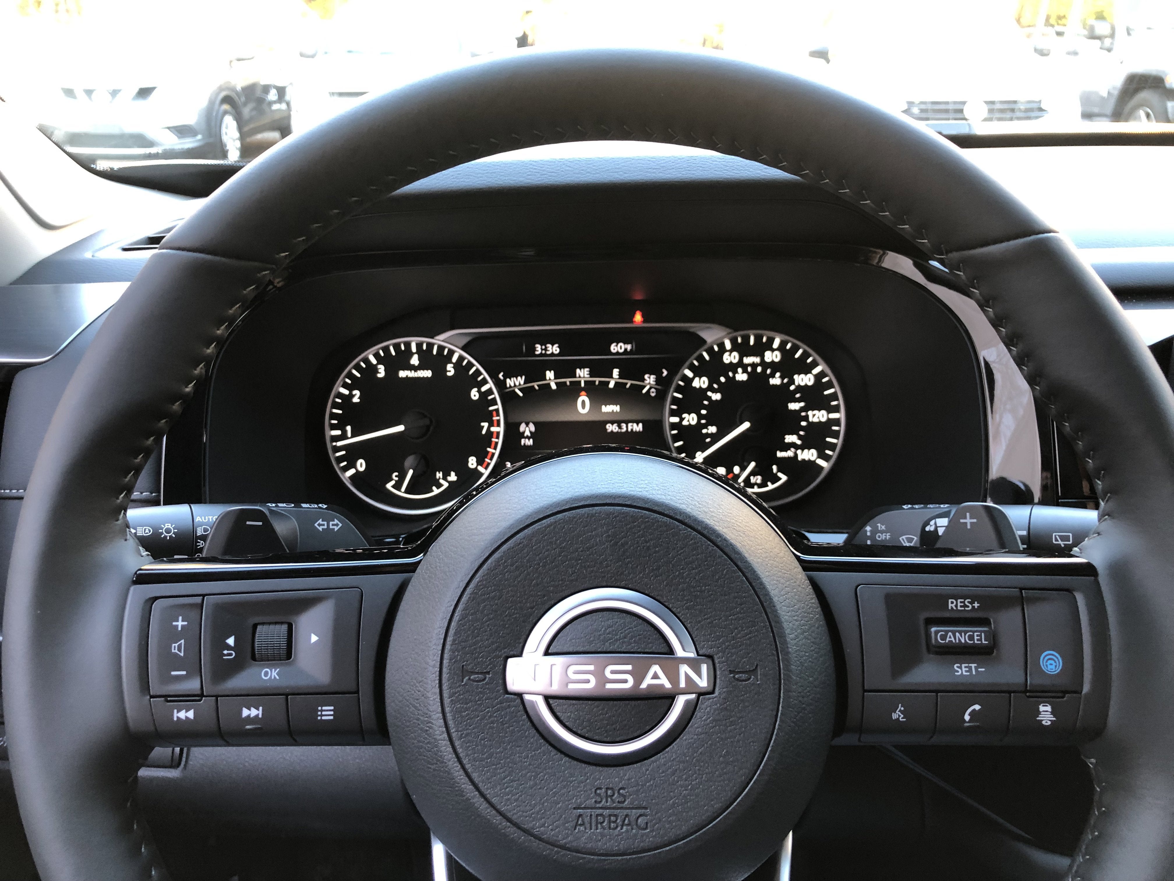 2025 Nissan Pathfinder SL