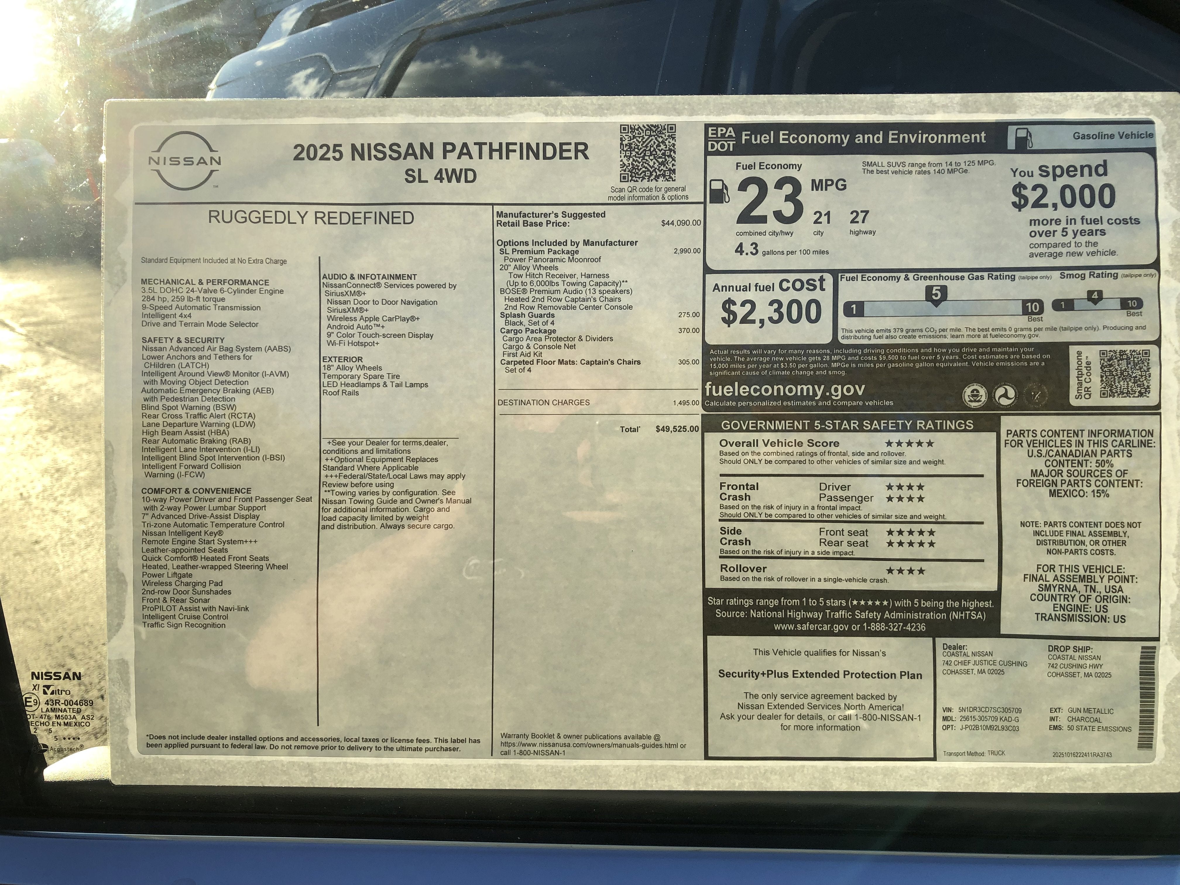 2025 Nissan Pathfinder SL