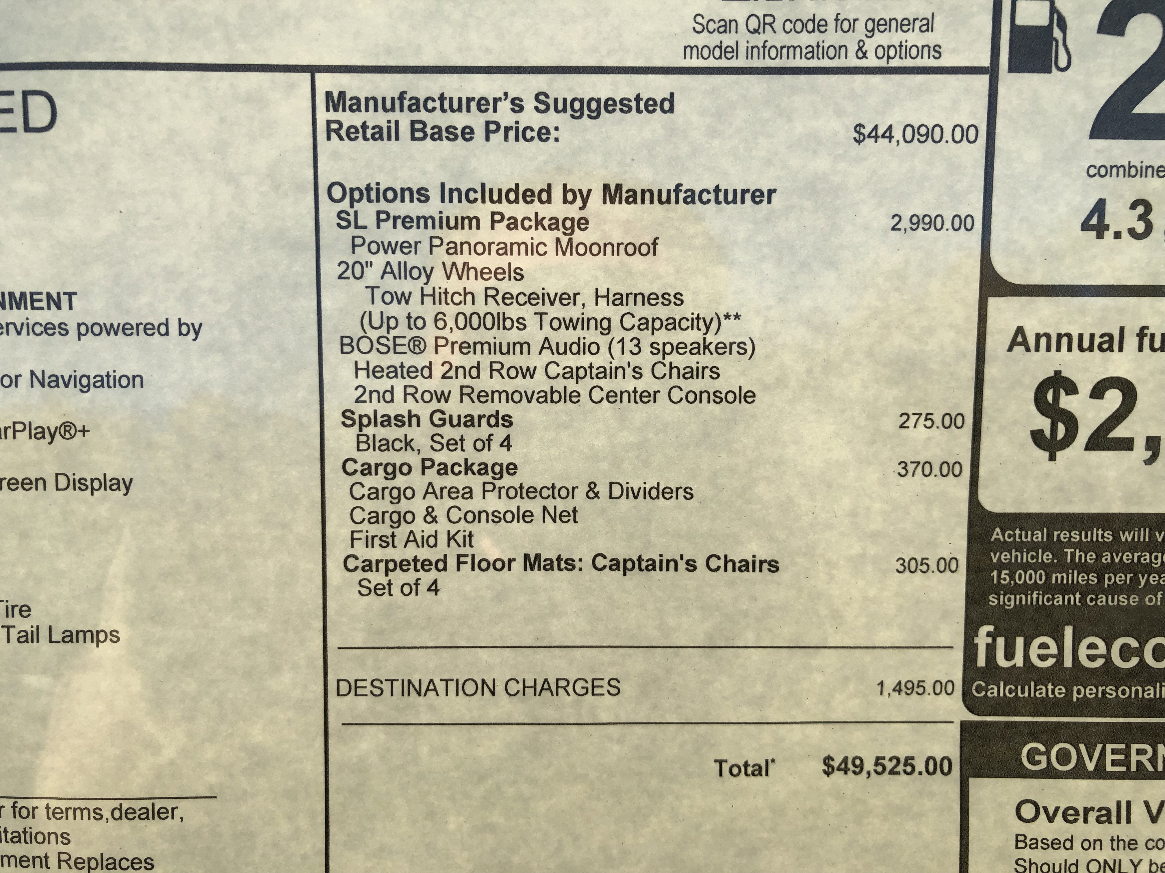2025 Nissan Pathfinder SL