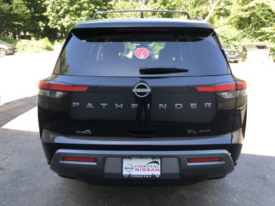 2026 Nissan Pathfinder SL