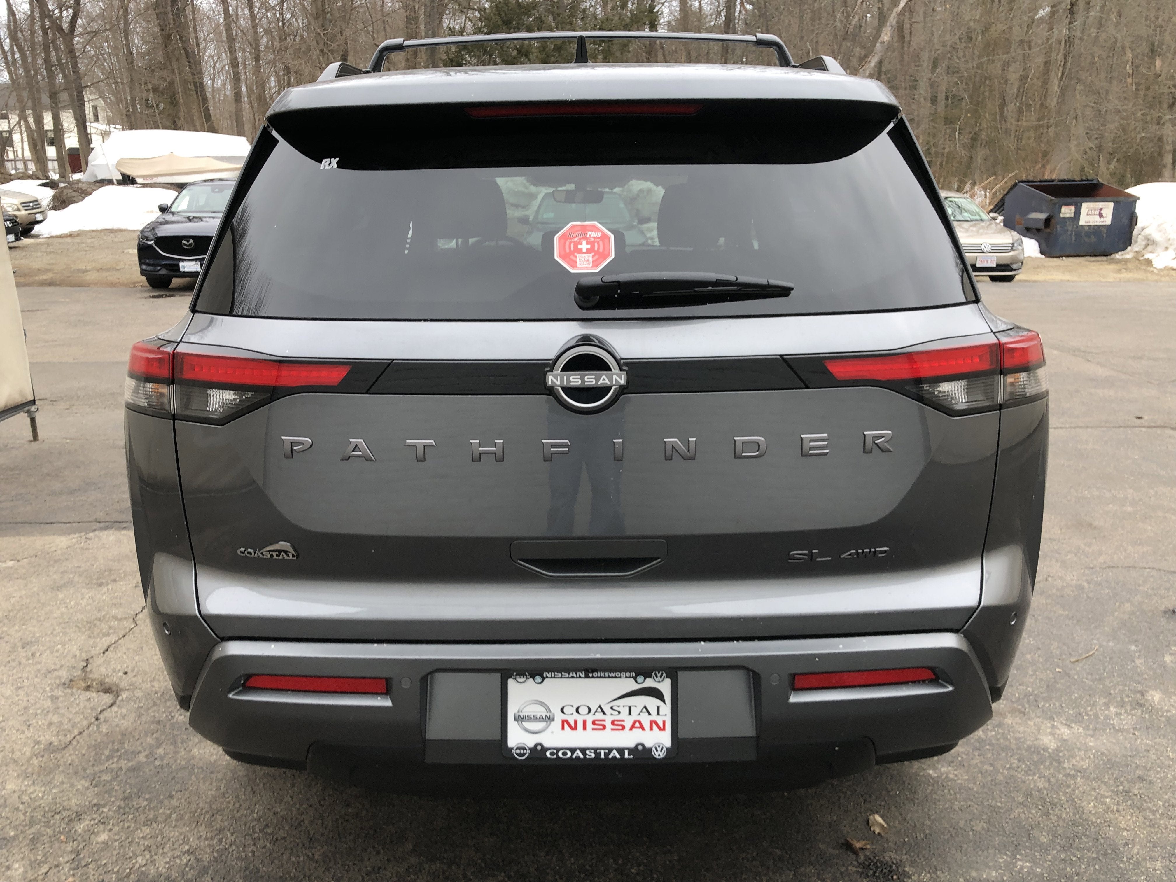 2026 Nissan Pathfinder SL