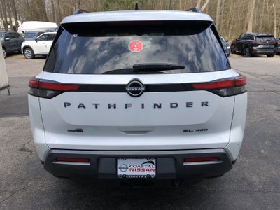 2026 Nissan Pathfinder SL