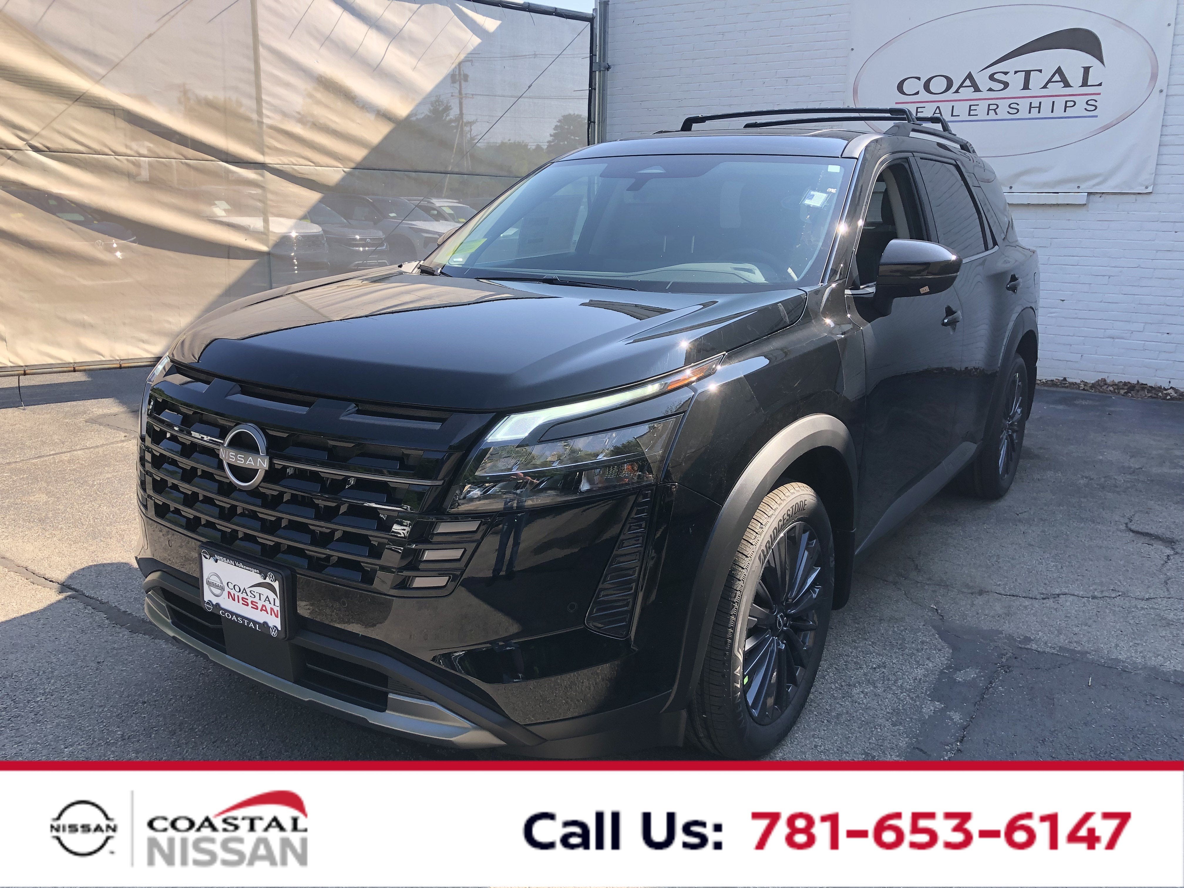 2026 Nissan Pathfinder SL
