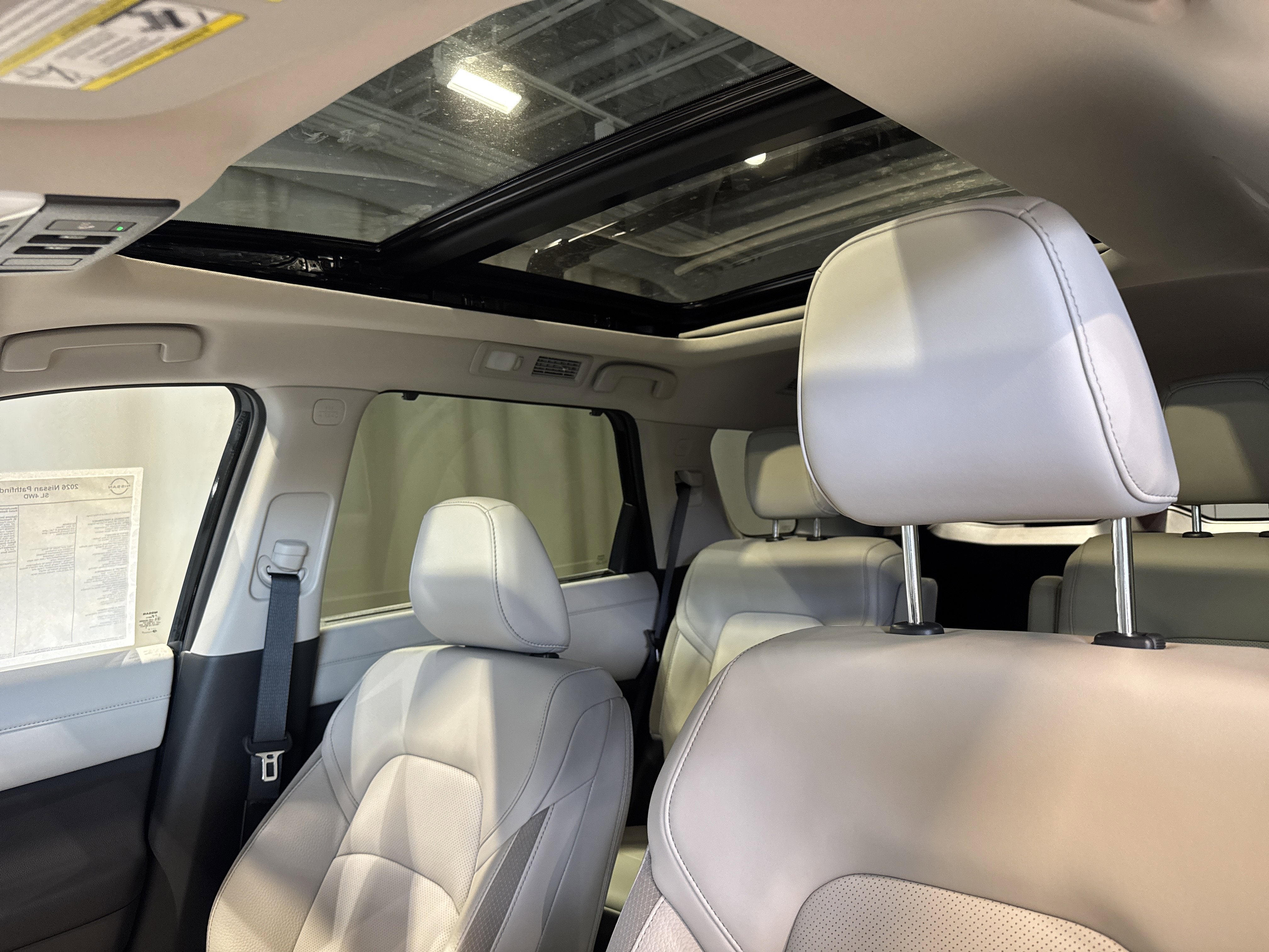 2026 Nissan Pathfinder SL