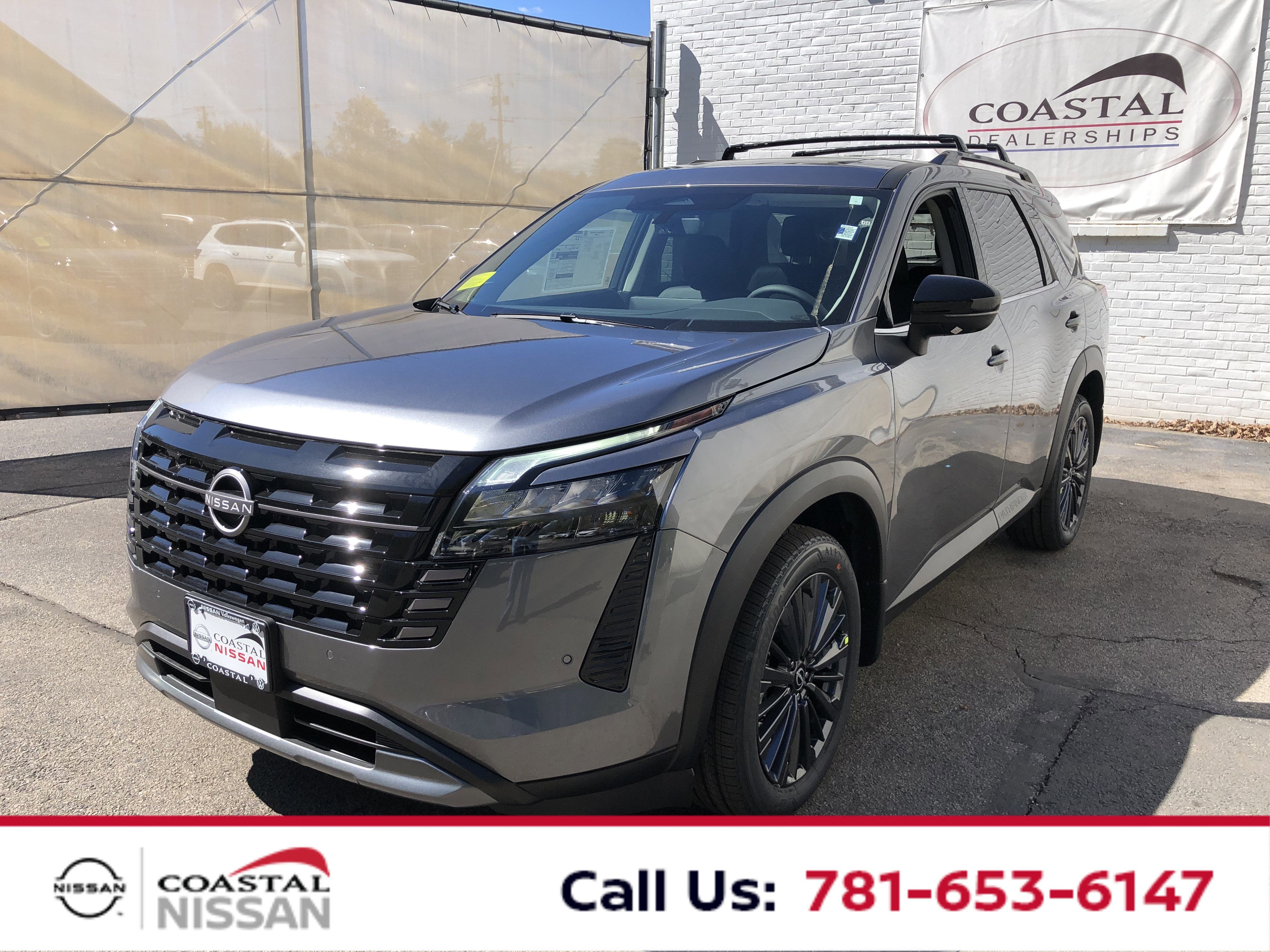 2026 Nissan Pathfinder SL 4WD's photo
