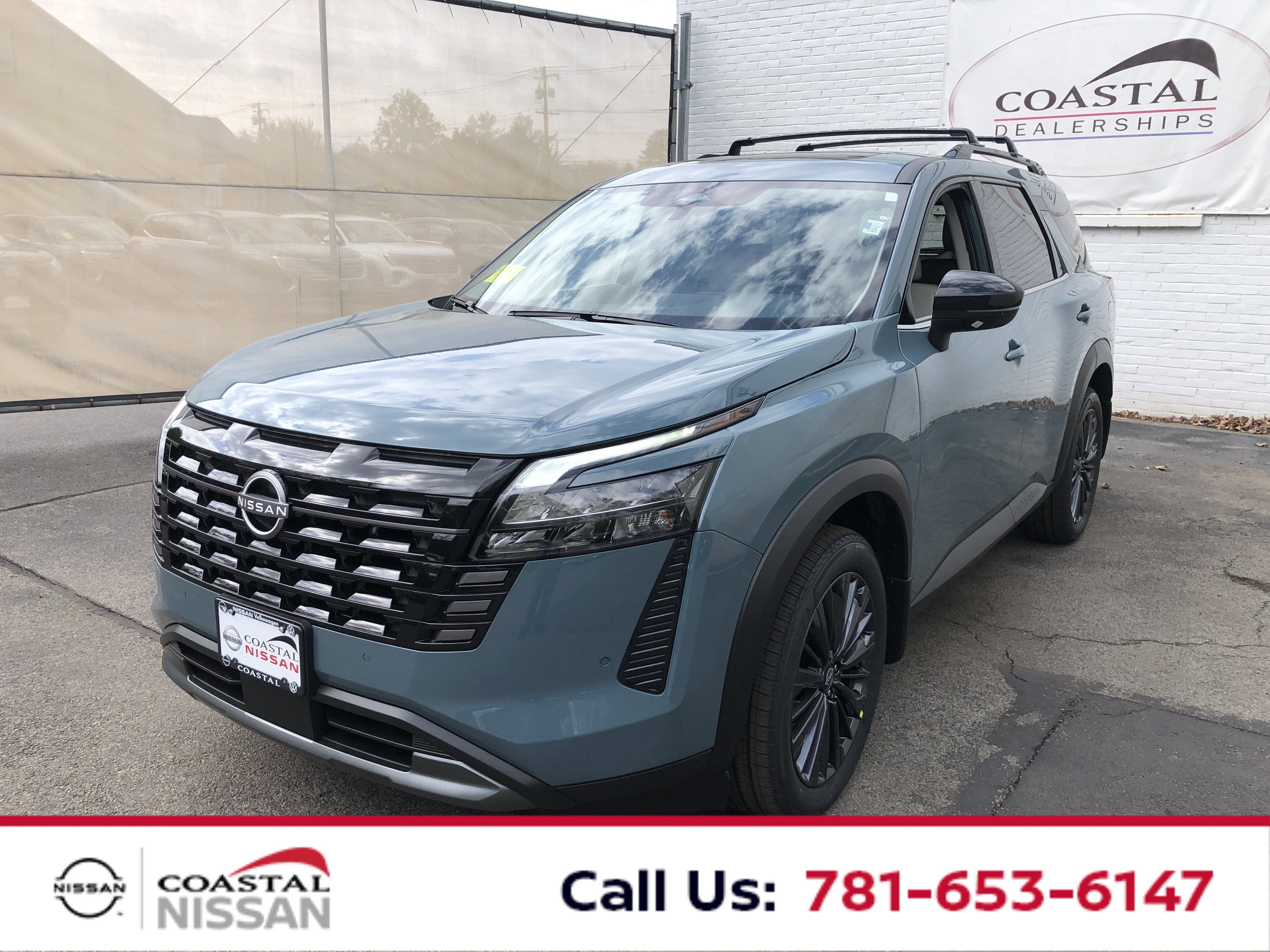 2026 Nissan Pathfinder SL 4WD's photo