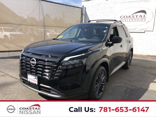 2026 Nissan Pathfinder SL