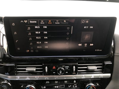 2026 Nissan Pathfinder SL