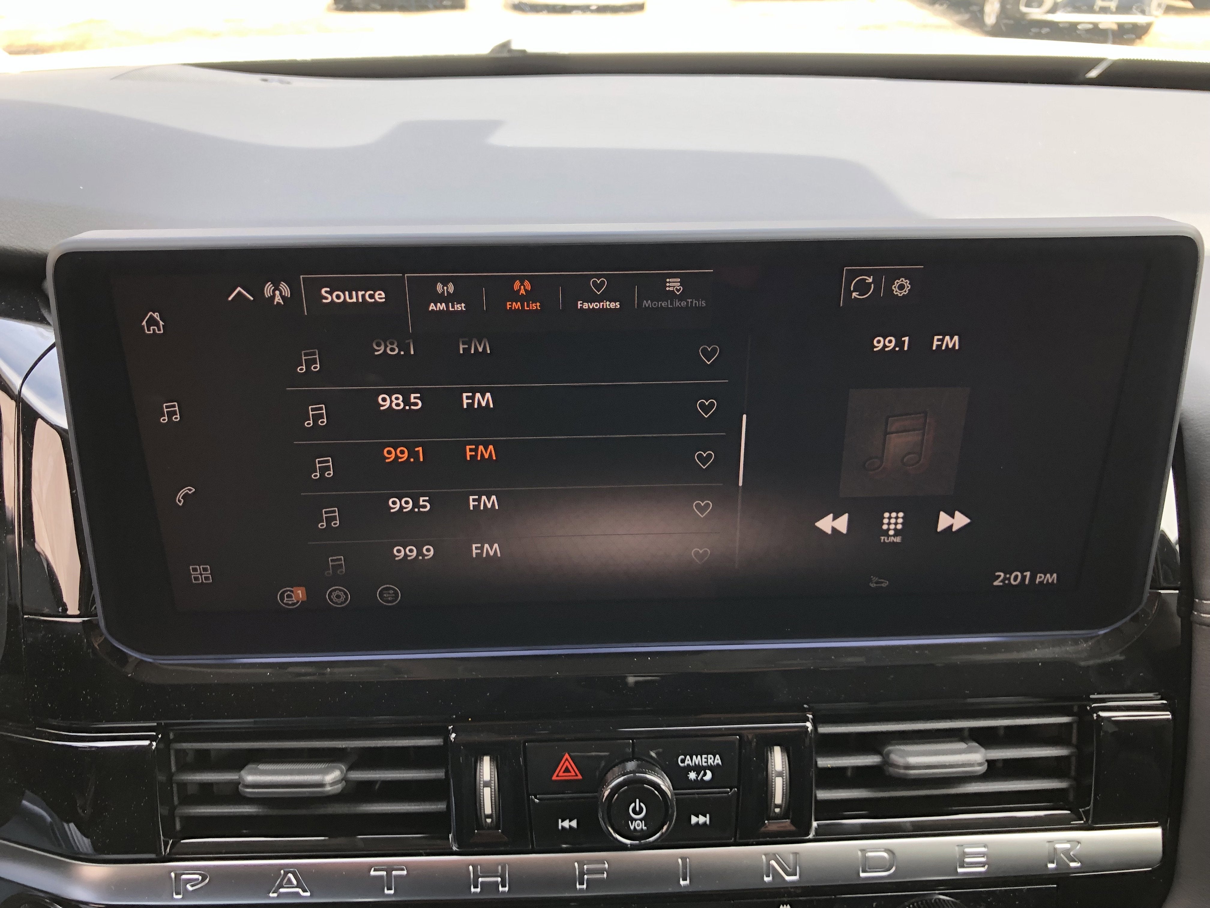 2026 Nissan Pathfinder Platinum