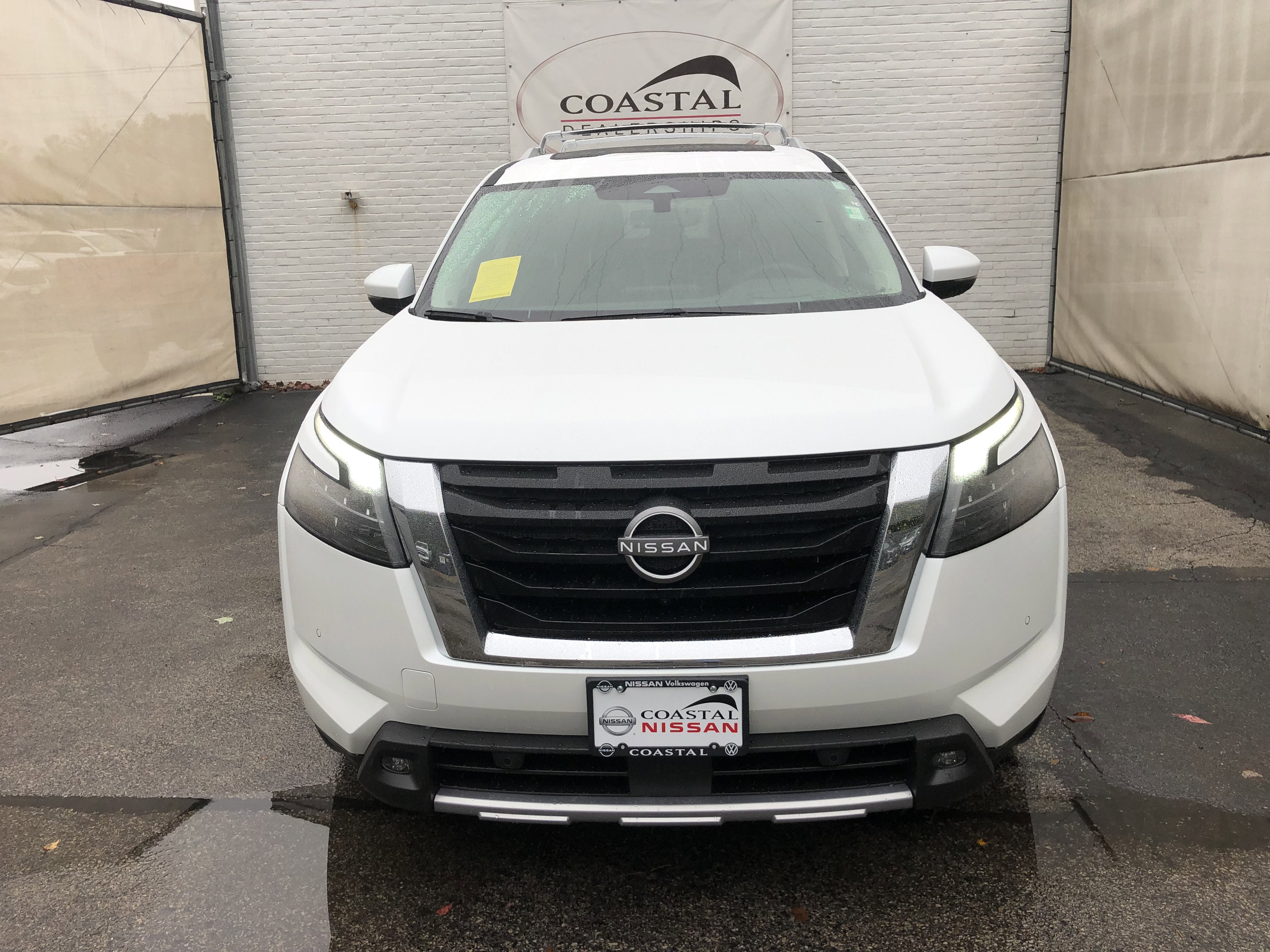 2025 Nissan Pathfinder Platinum