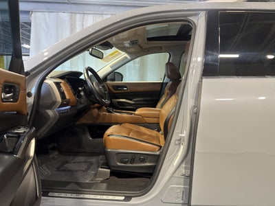 2022 Nissan Pathfinder Platinum