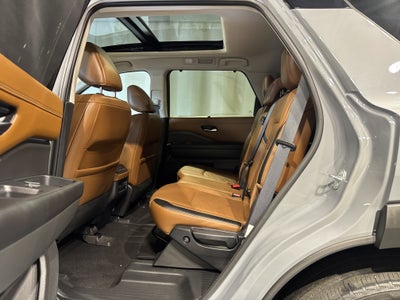 2022 Nissan Pathfinder Platinum