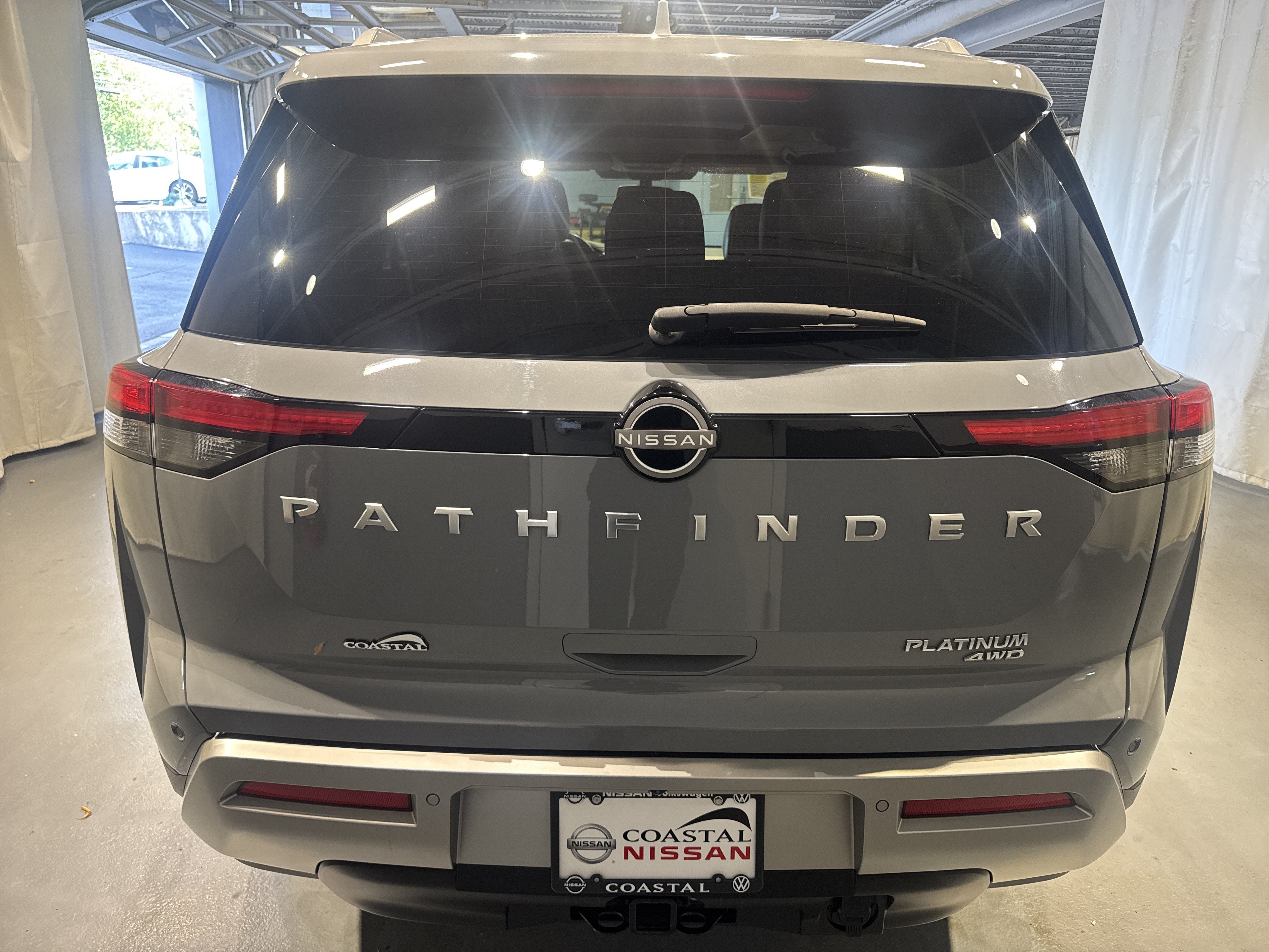 2022 Nissan Pathfinder Platinum