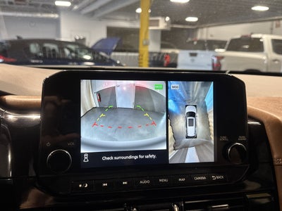 2024 Nissan Pathfinder Platinum W/Captain's Chairs