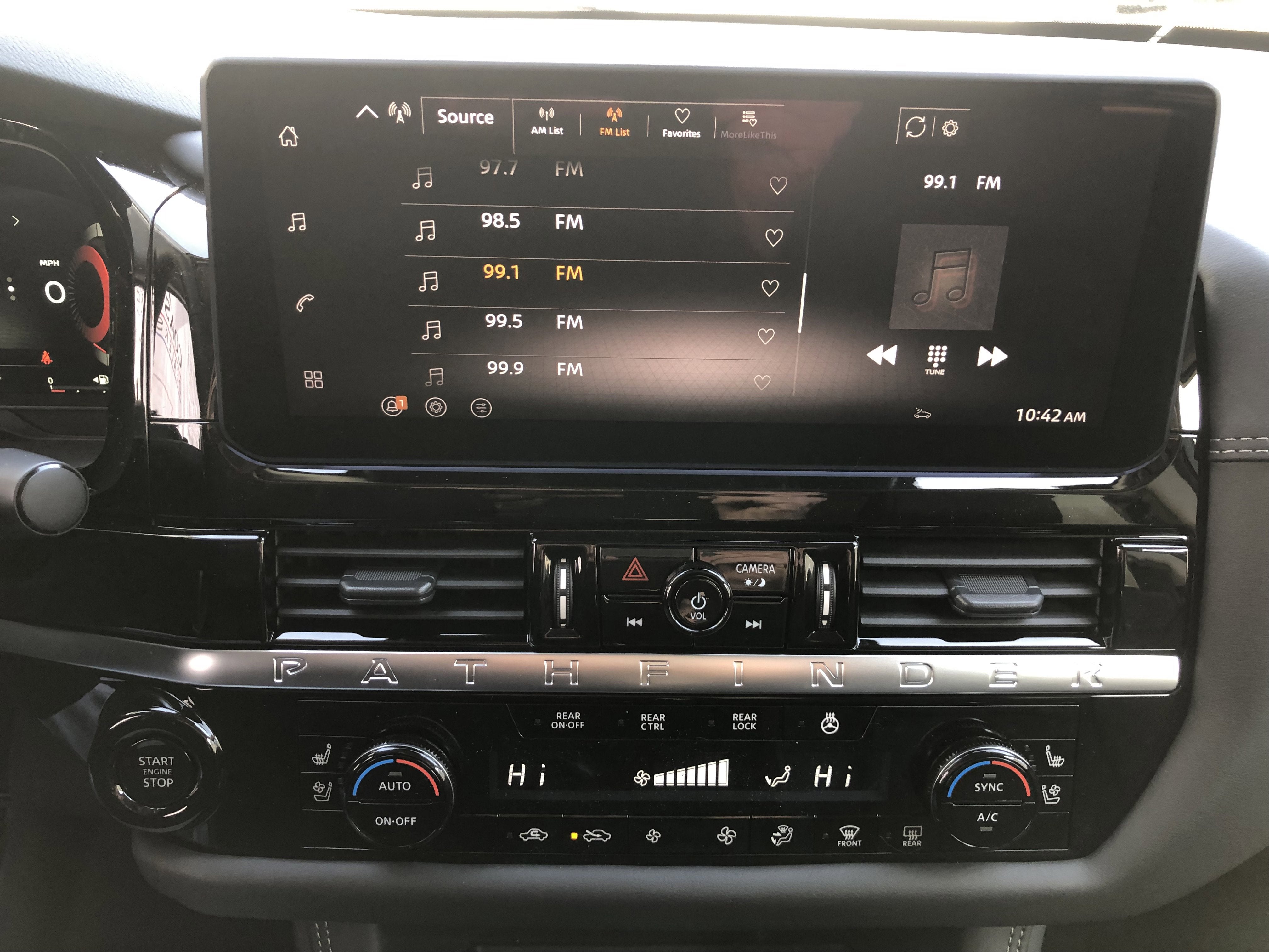 2026 Nissan Pathfinder Platinum