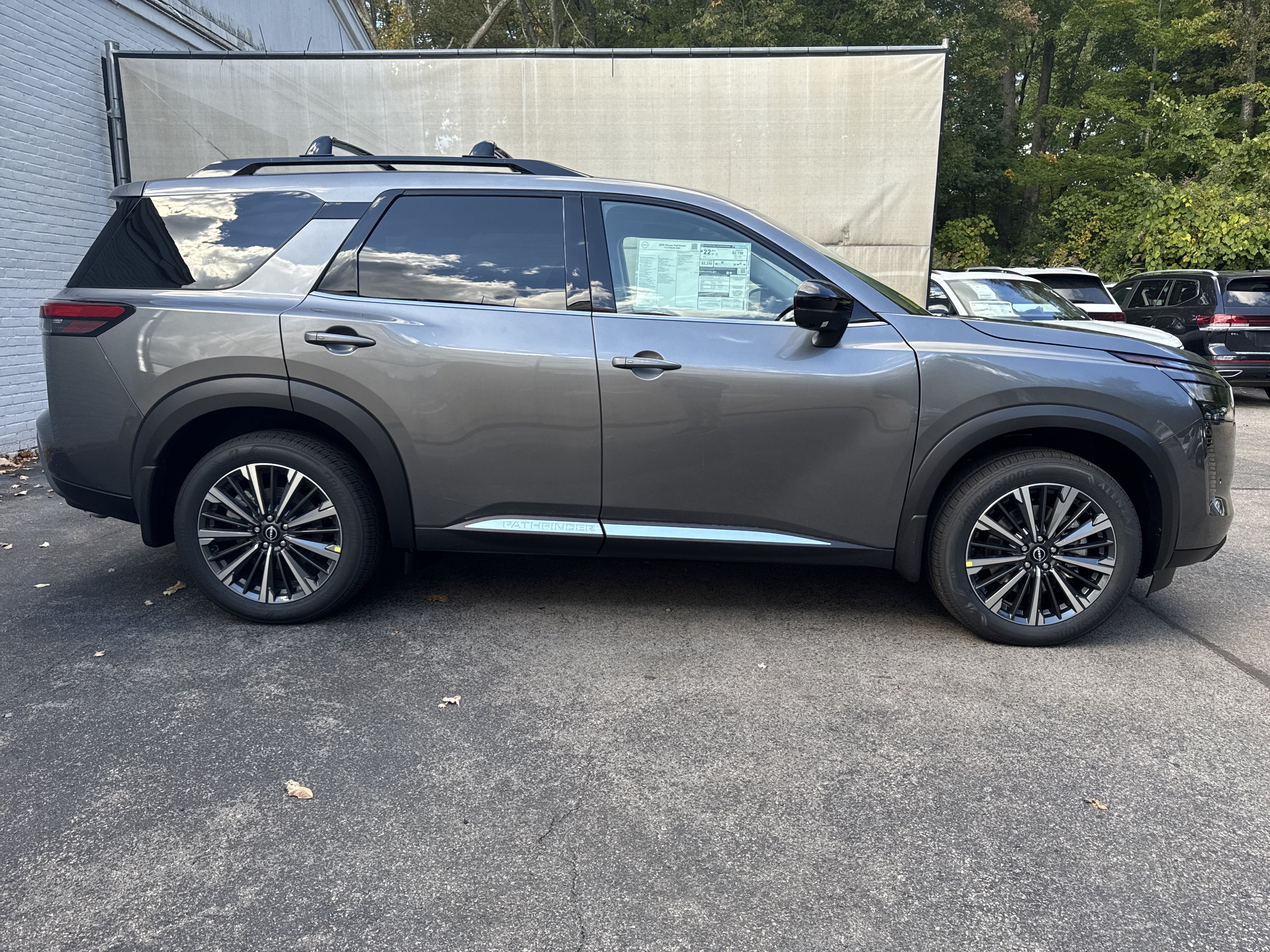 2026 Nissan Pathfinder Platinum