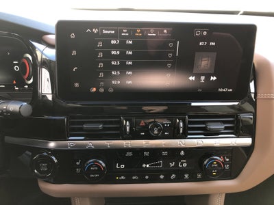 2026 Nissan Pathfinder Platinum