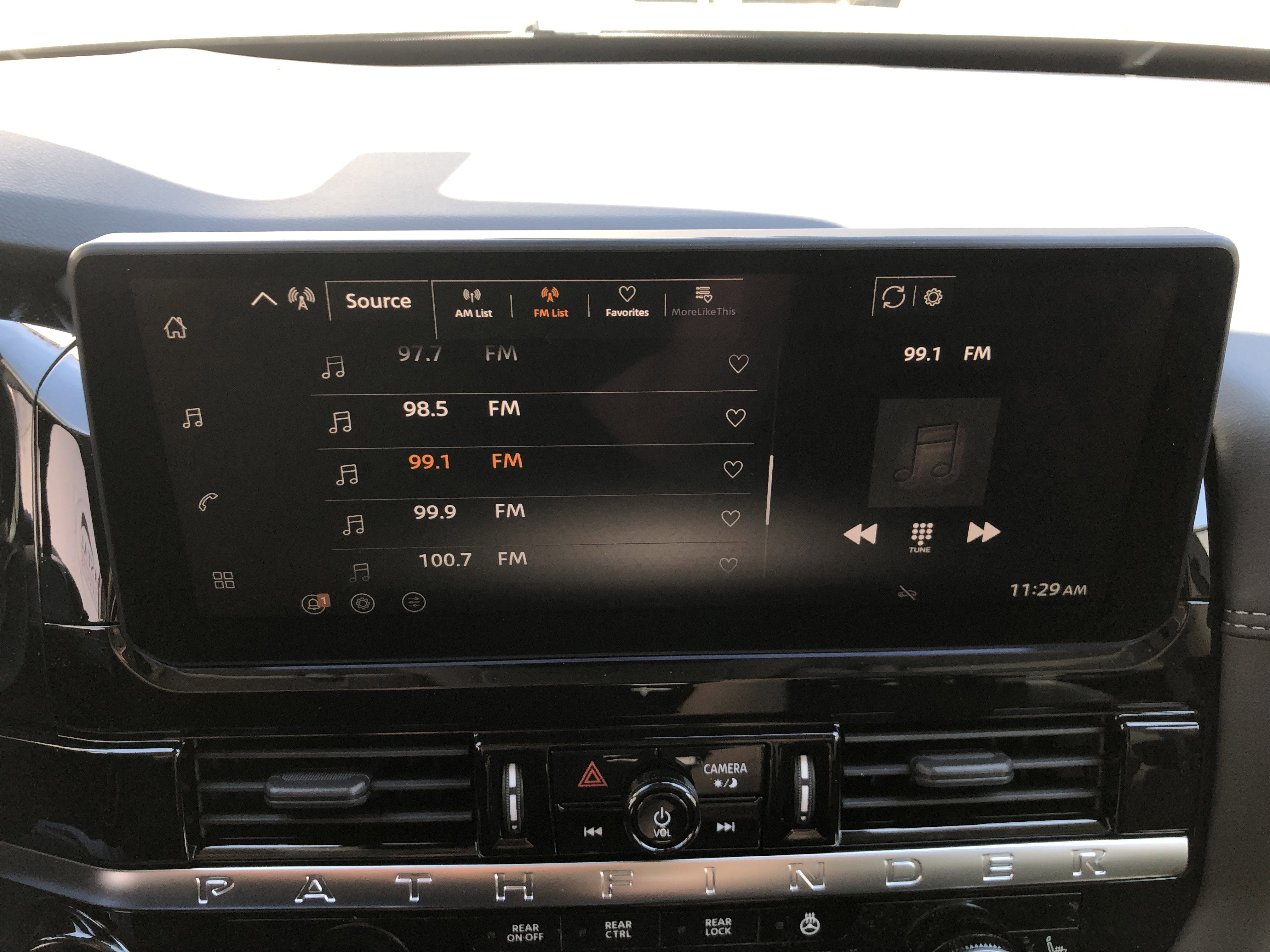 2026 Nissan Pathfinder Platinum