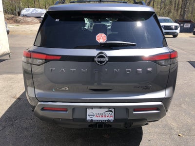 2026 Nissan Pathfinder Platinum