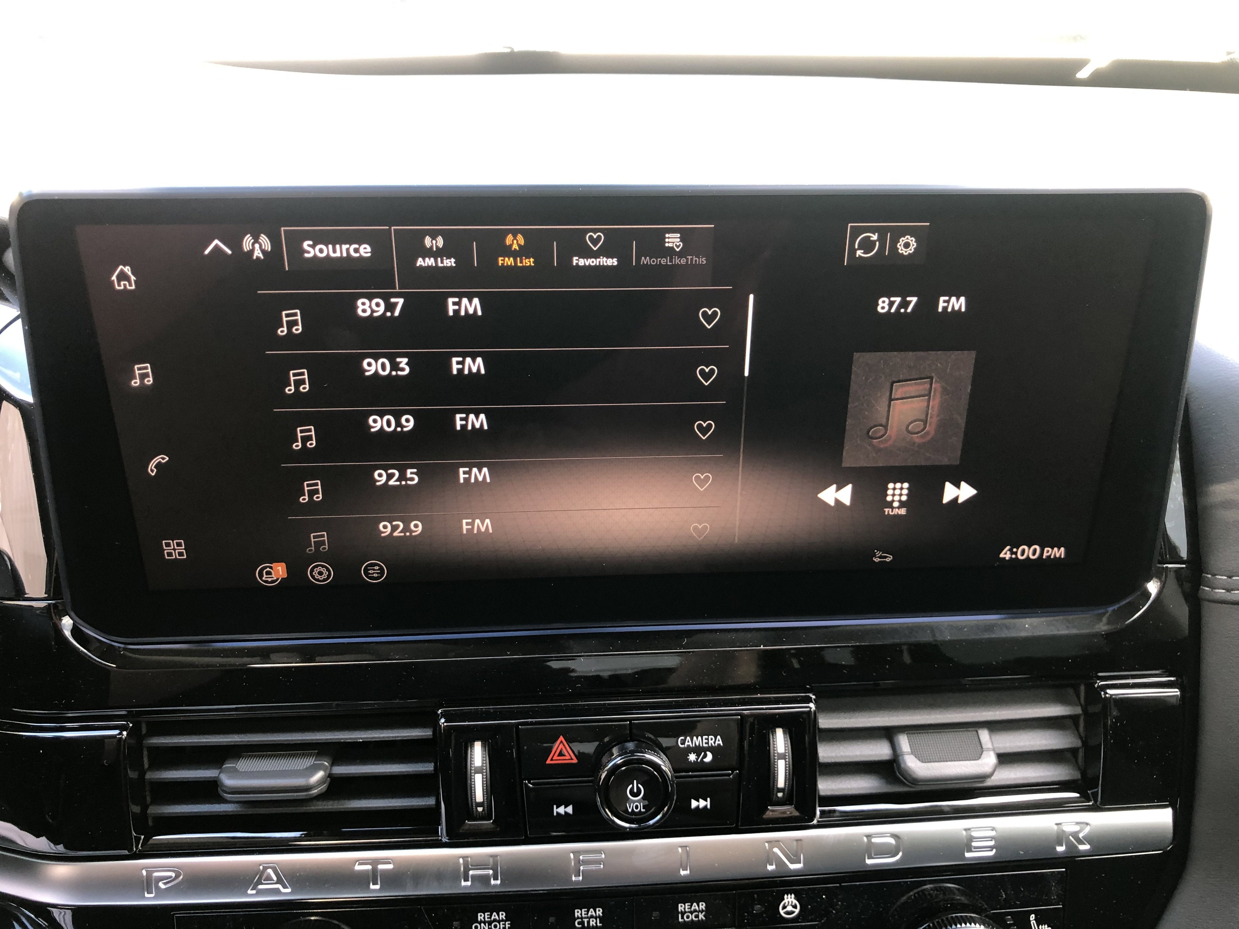 2026 Nissan Pathfinder Platinum