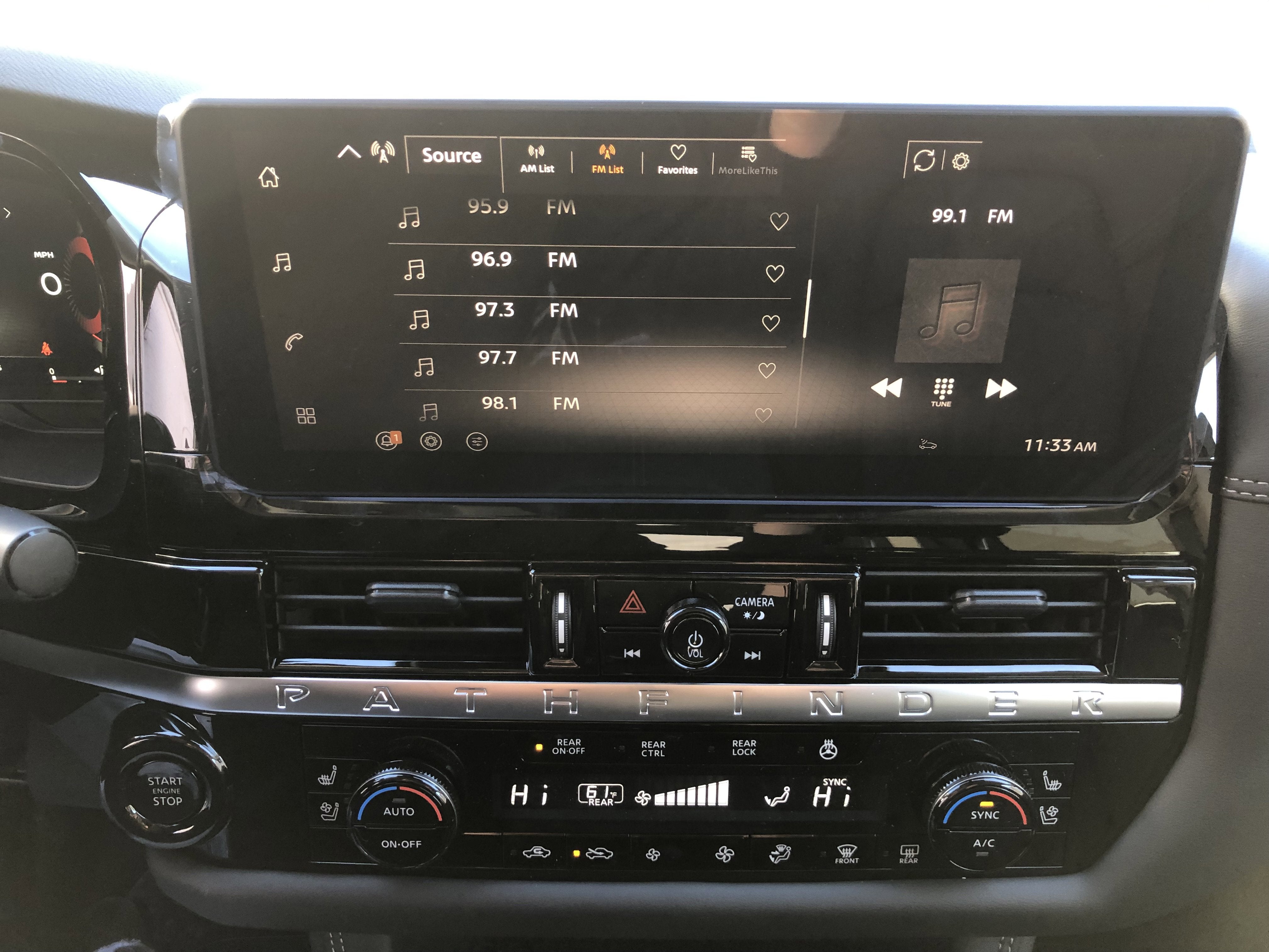 2026 Nissan Pathfinder Platinum