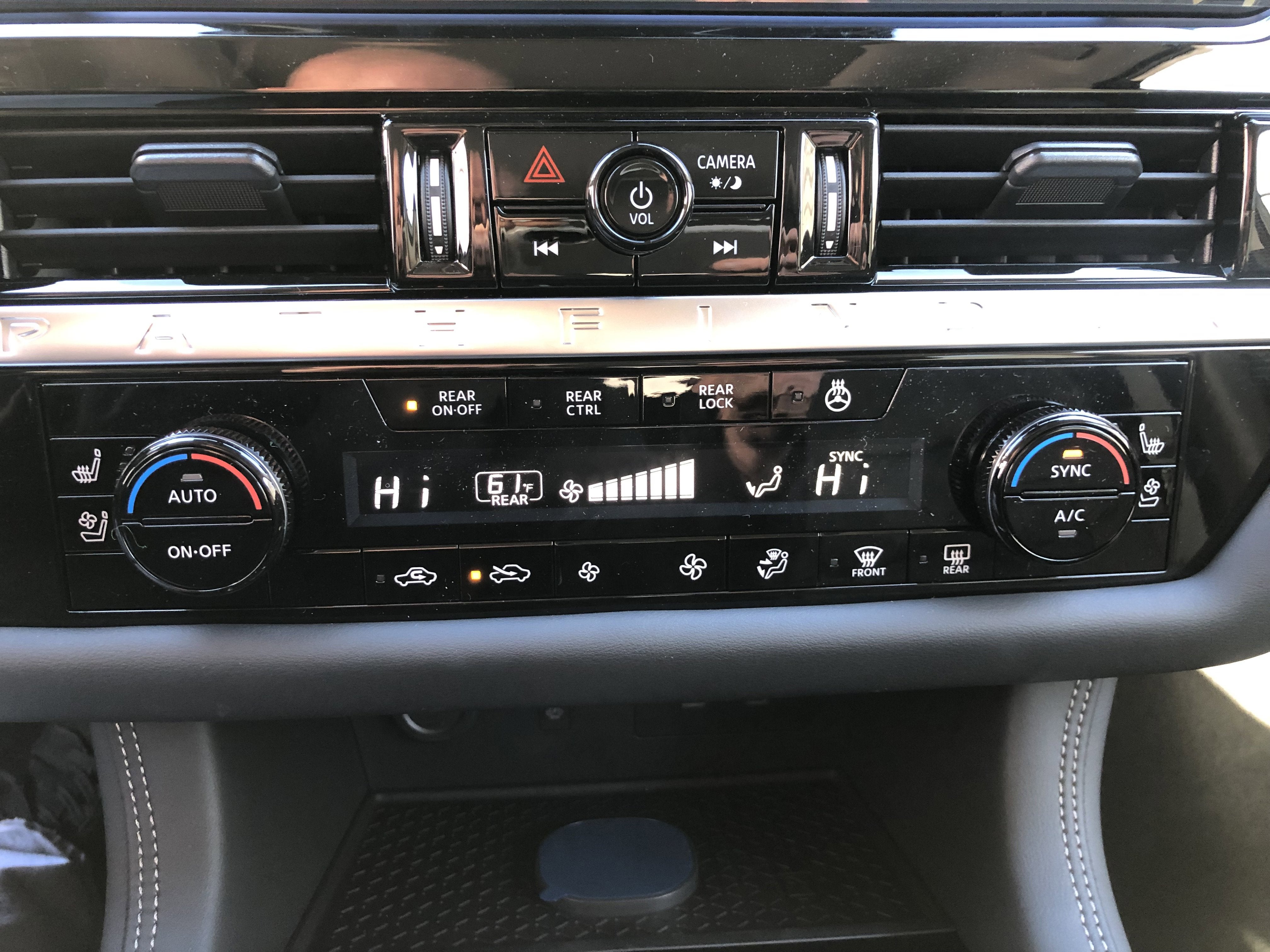 2026 Nissan Pathfinder Platinum