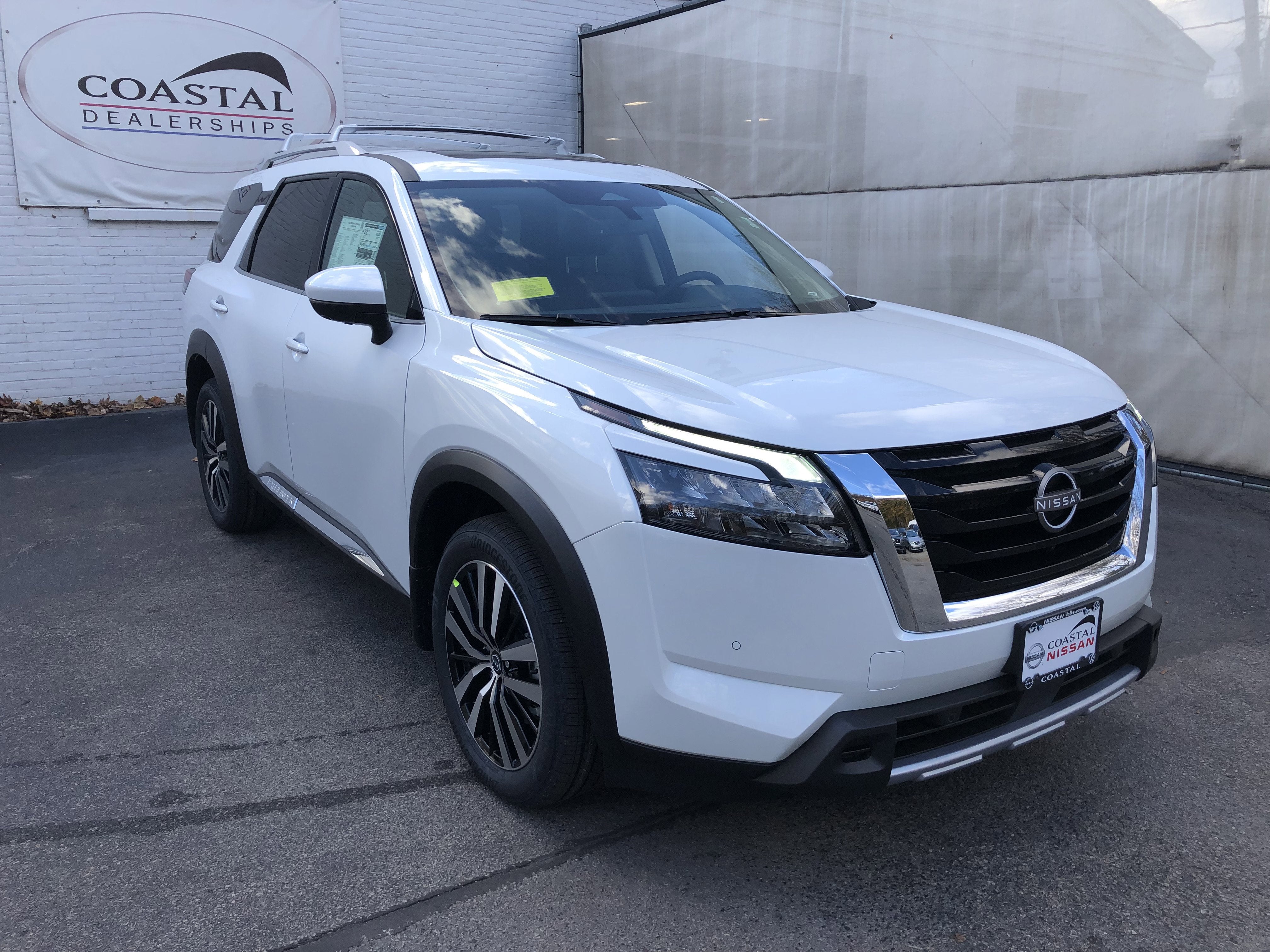 2025 Nissan Pathfinder Platinum