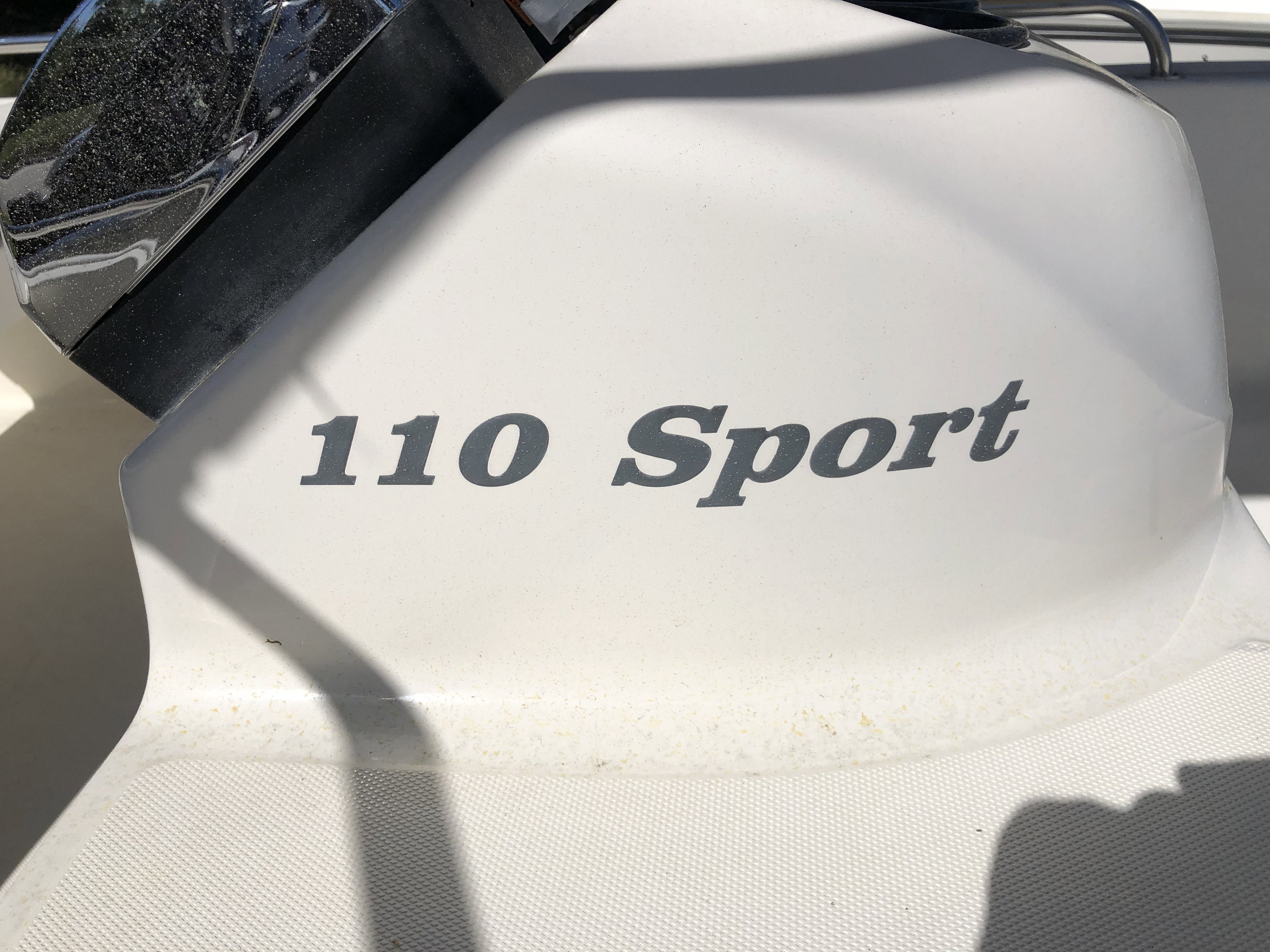 2006 BOSTON WHALER 110 SPORT Base