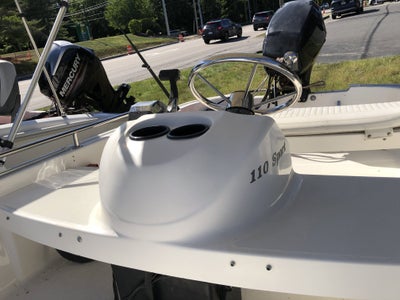 2006 BOSTON WHALER 110 SPORT Base