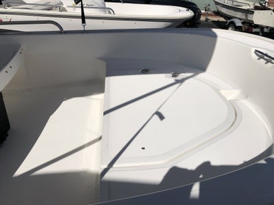 2006 BOSTON WHALER 110 SPORT Base