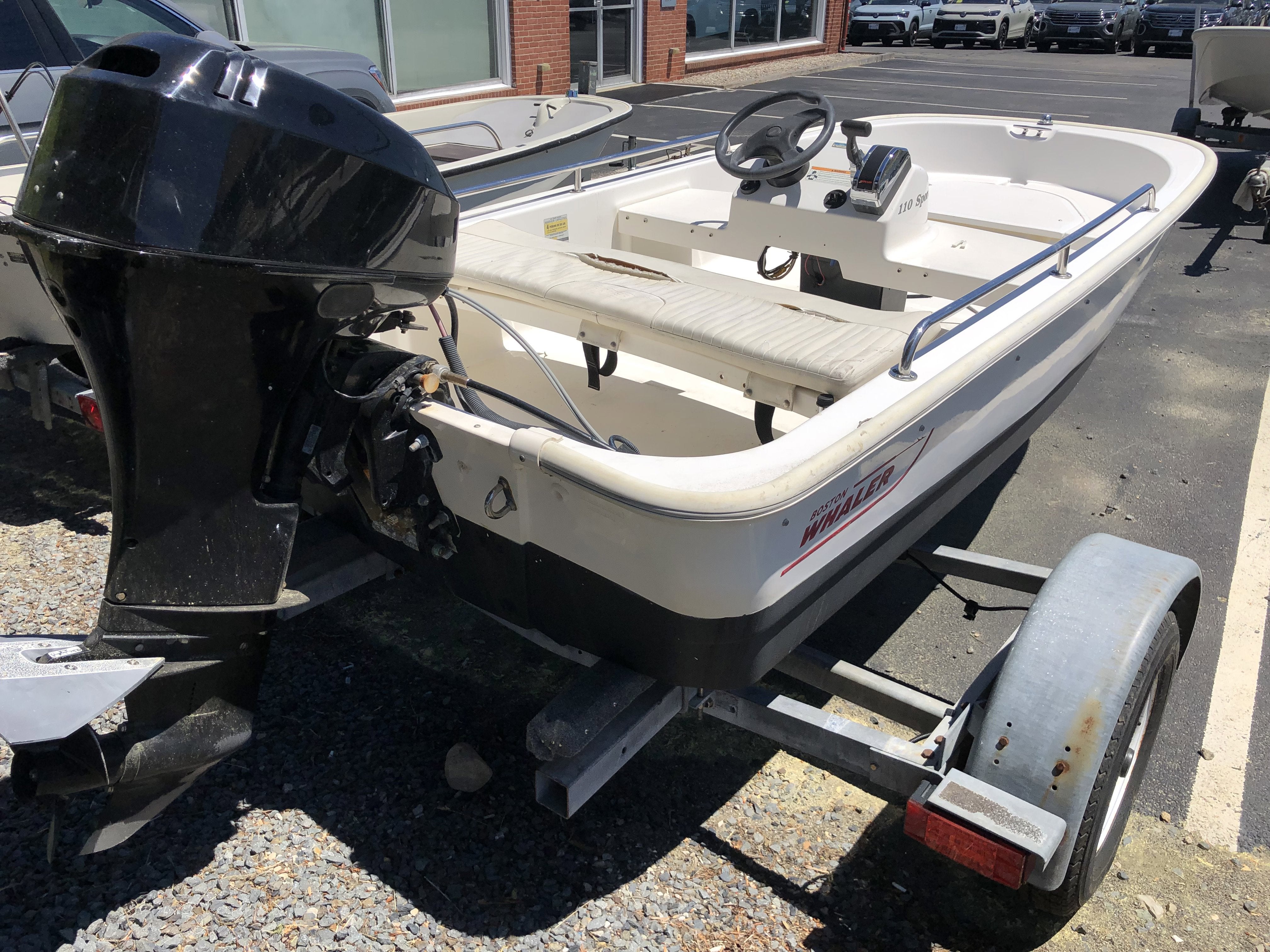 2006 BOSTON WHALER 110 SPORT Base