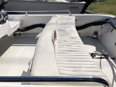 2006 BOSTON WHALER 110 SPORT Base