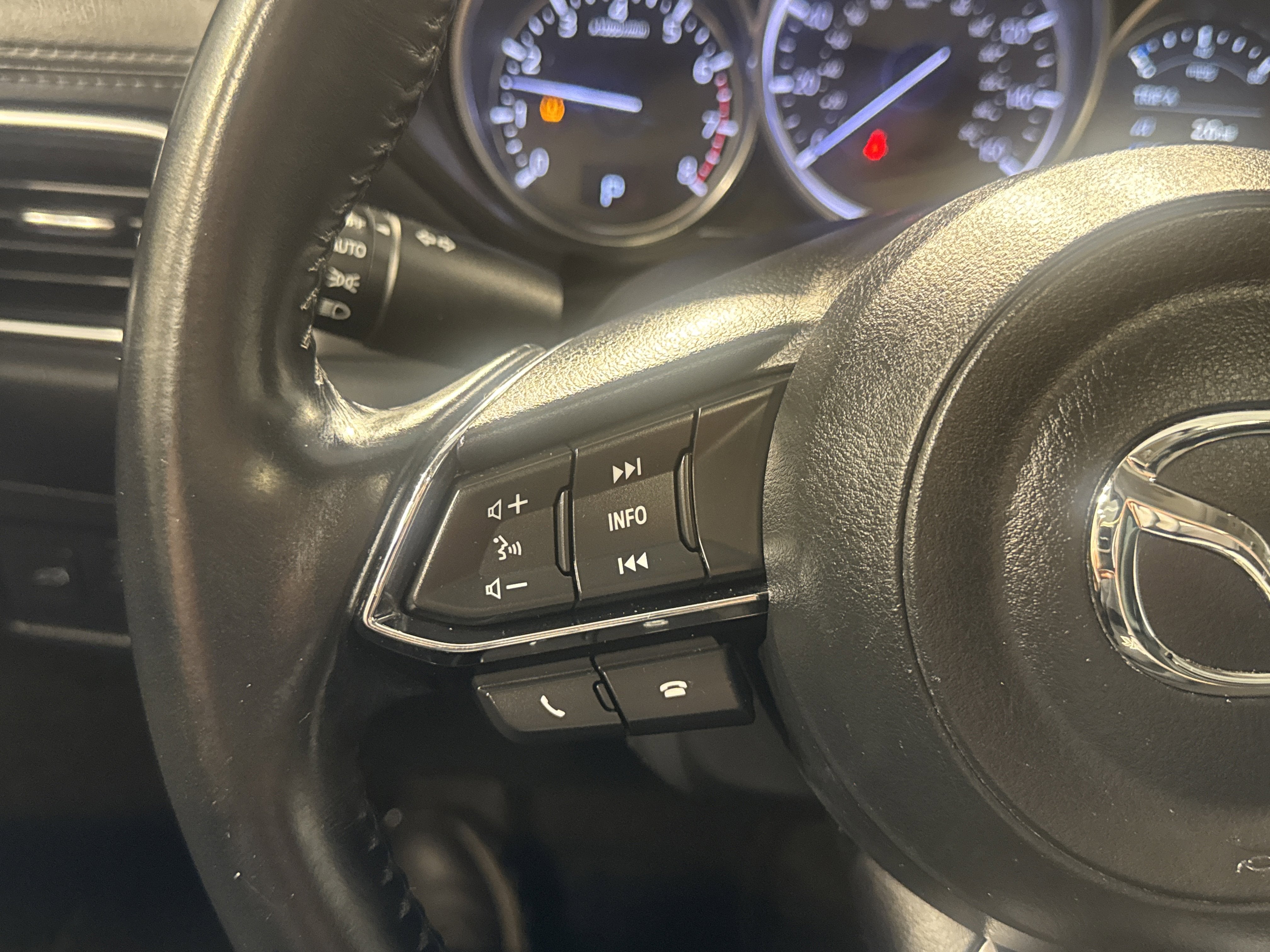 2018 Mazda Mazda CX-5 Touring AWD W/Preferred Equipment Package