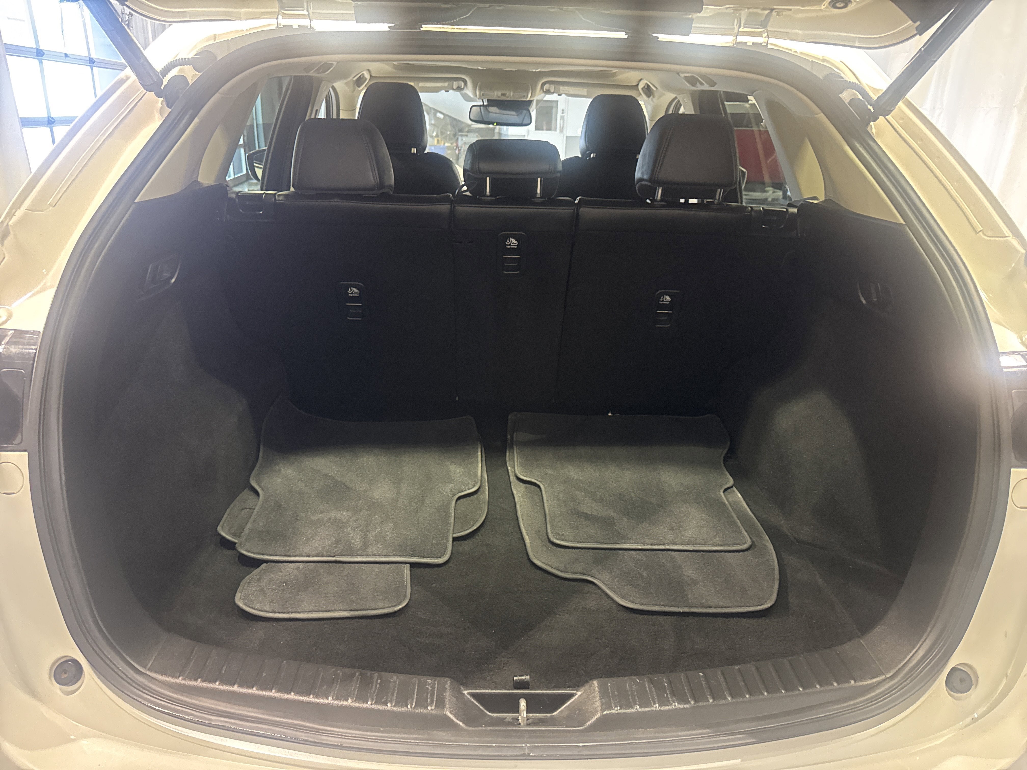 2018 Mazda Mazda CX-5 Touring AWD W/Preferred Equipment Package