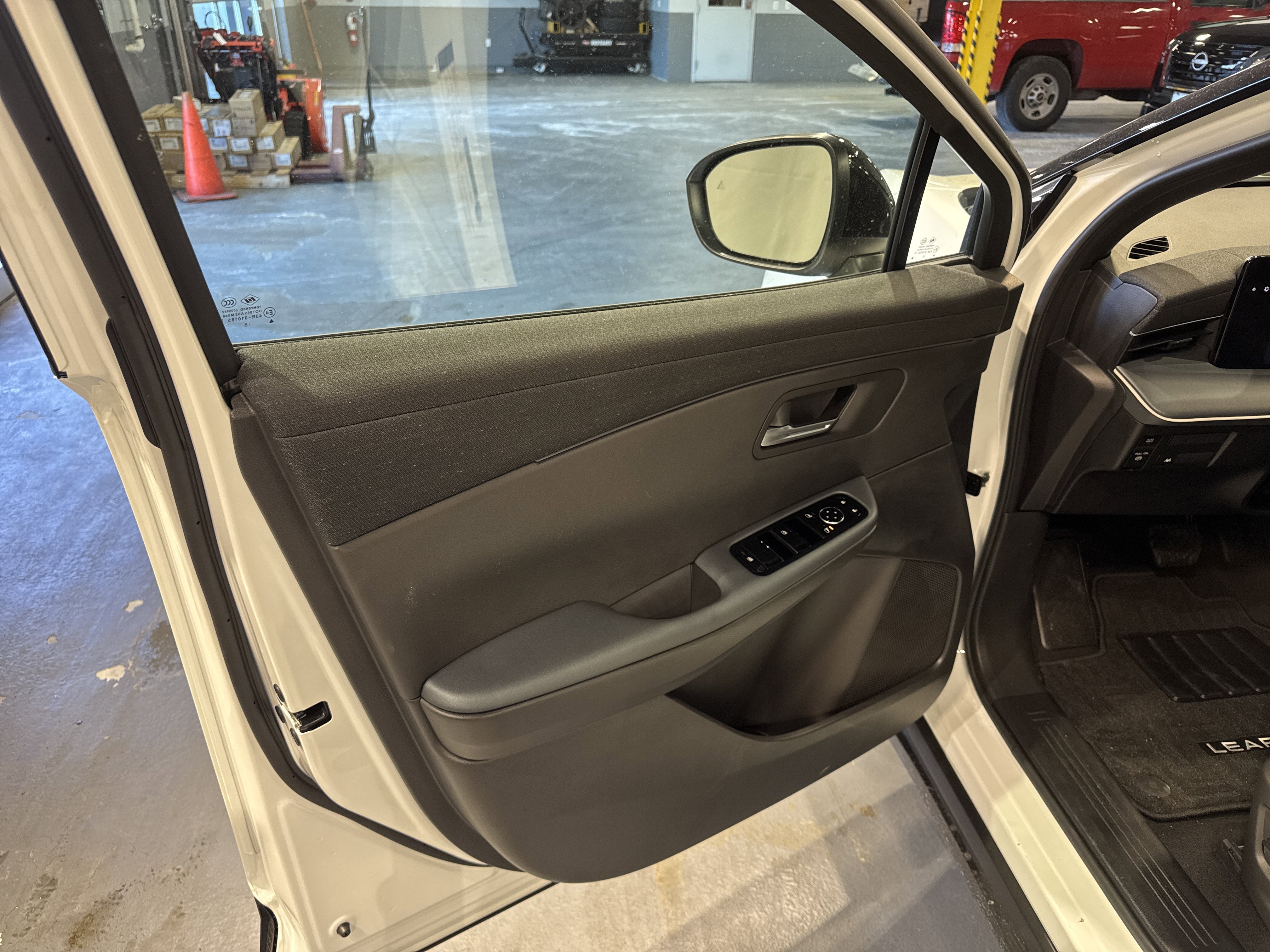 2026 Nissan LEAF SV+